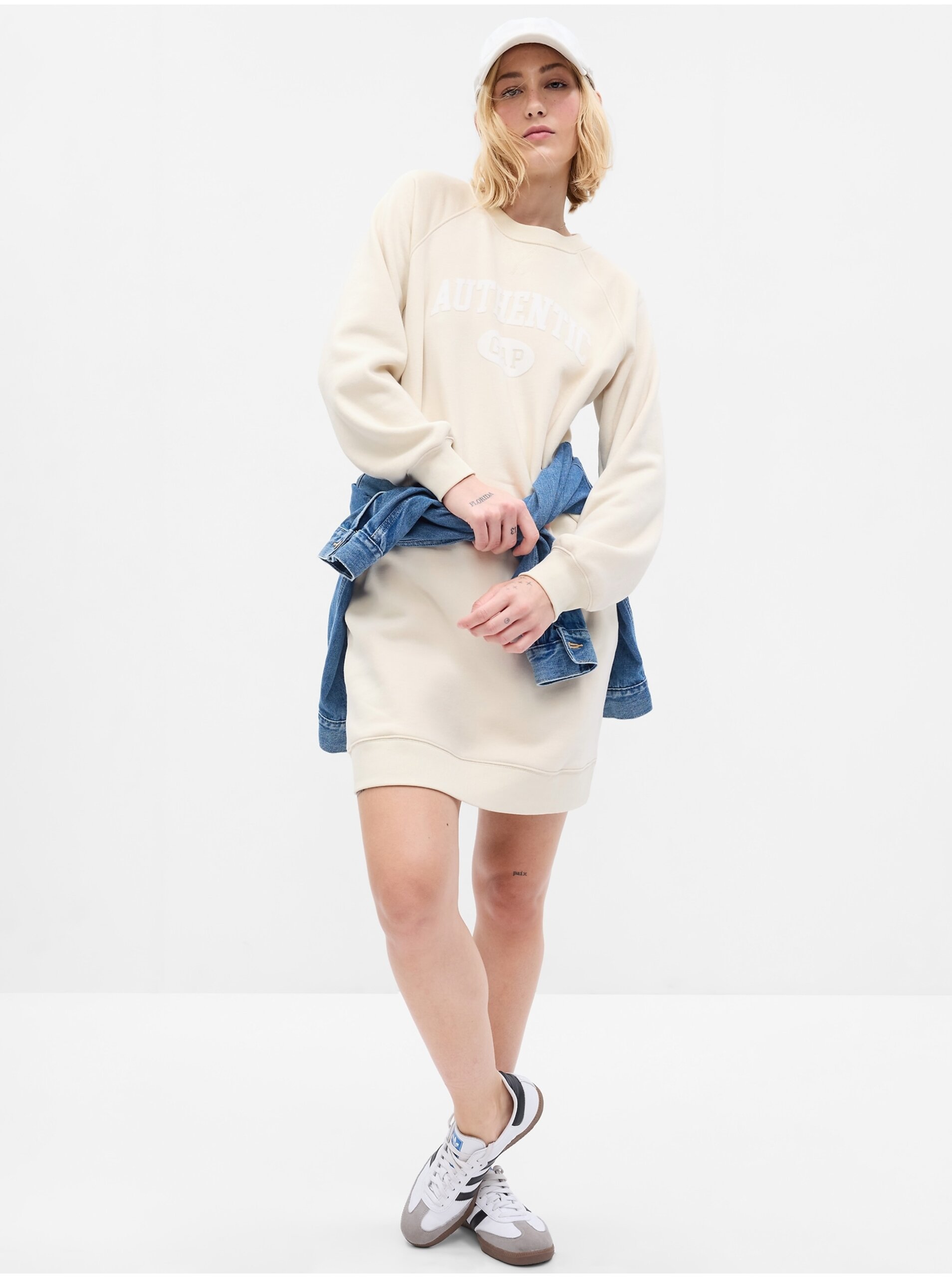 E-shop Krémové dámské mikinové šaty s logem GAP
