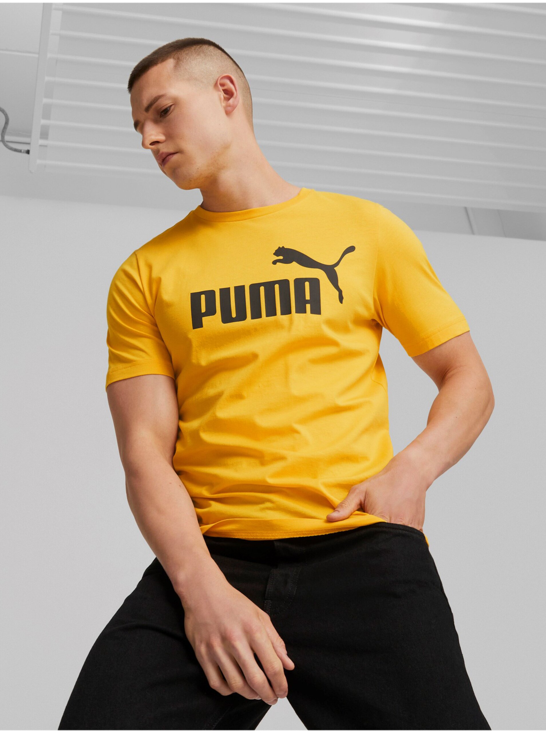 Lacno Žlté pánske tričko Puma ESS
