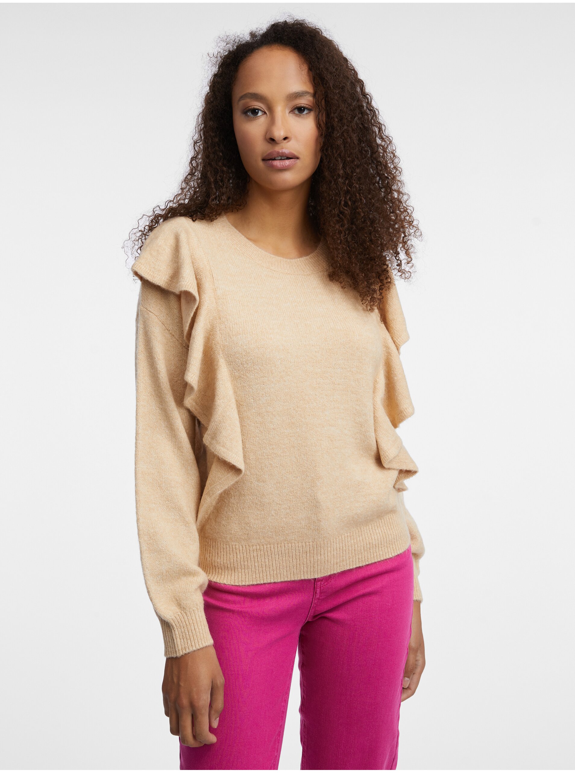 E-shop Béžový dámsky sveter s volánmi ORSAY