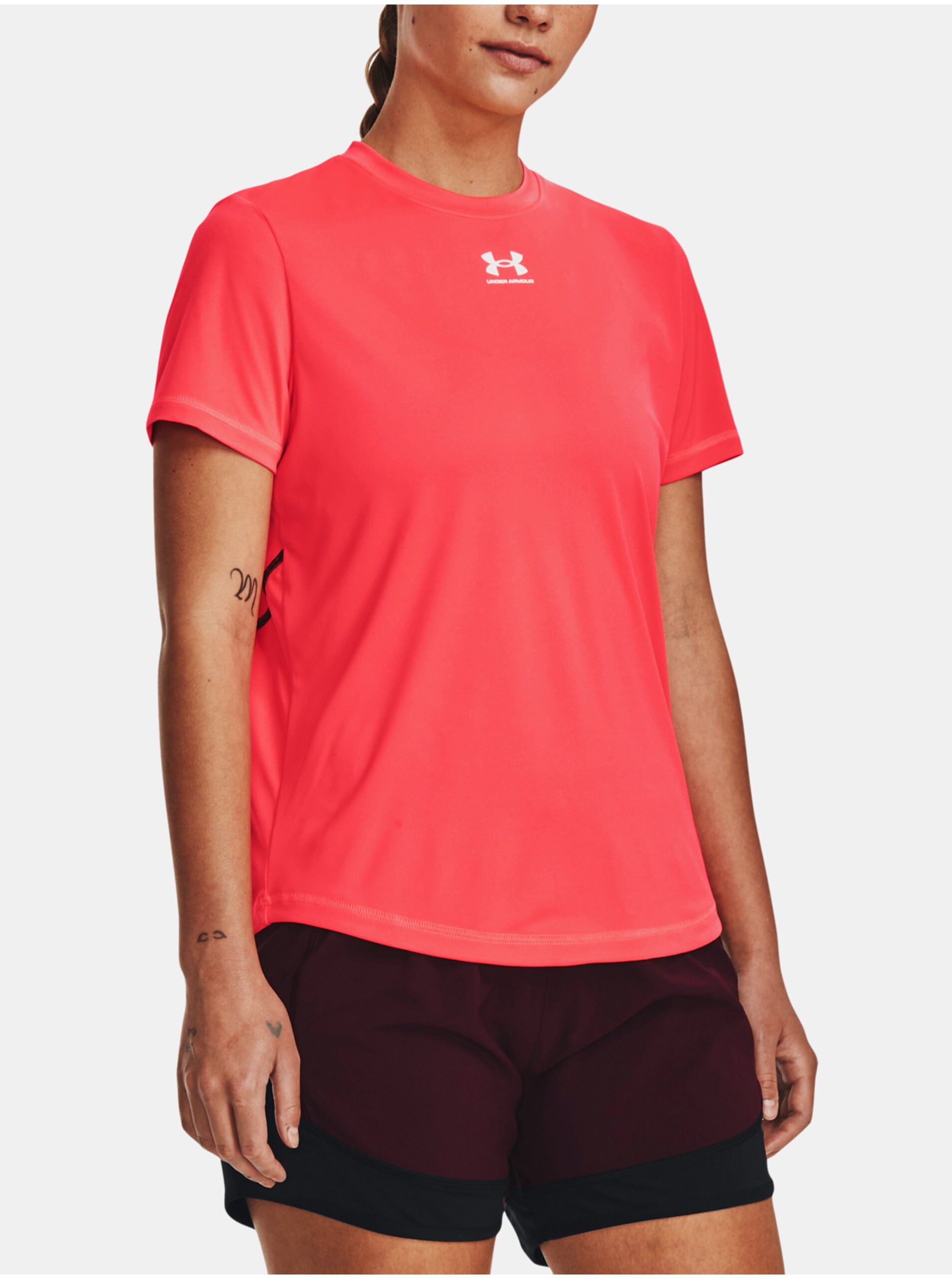 Lacno Červené dámske športové tričko Under Armour Train