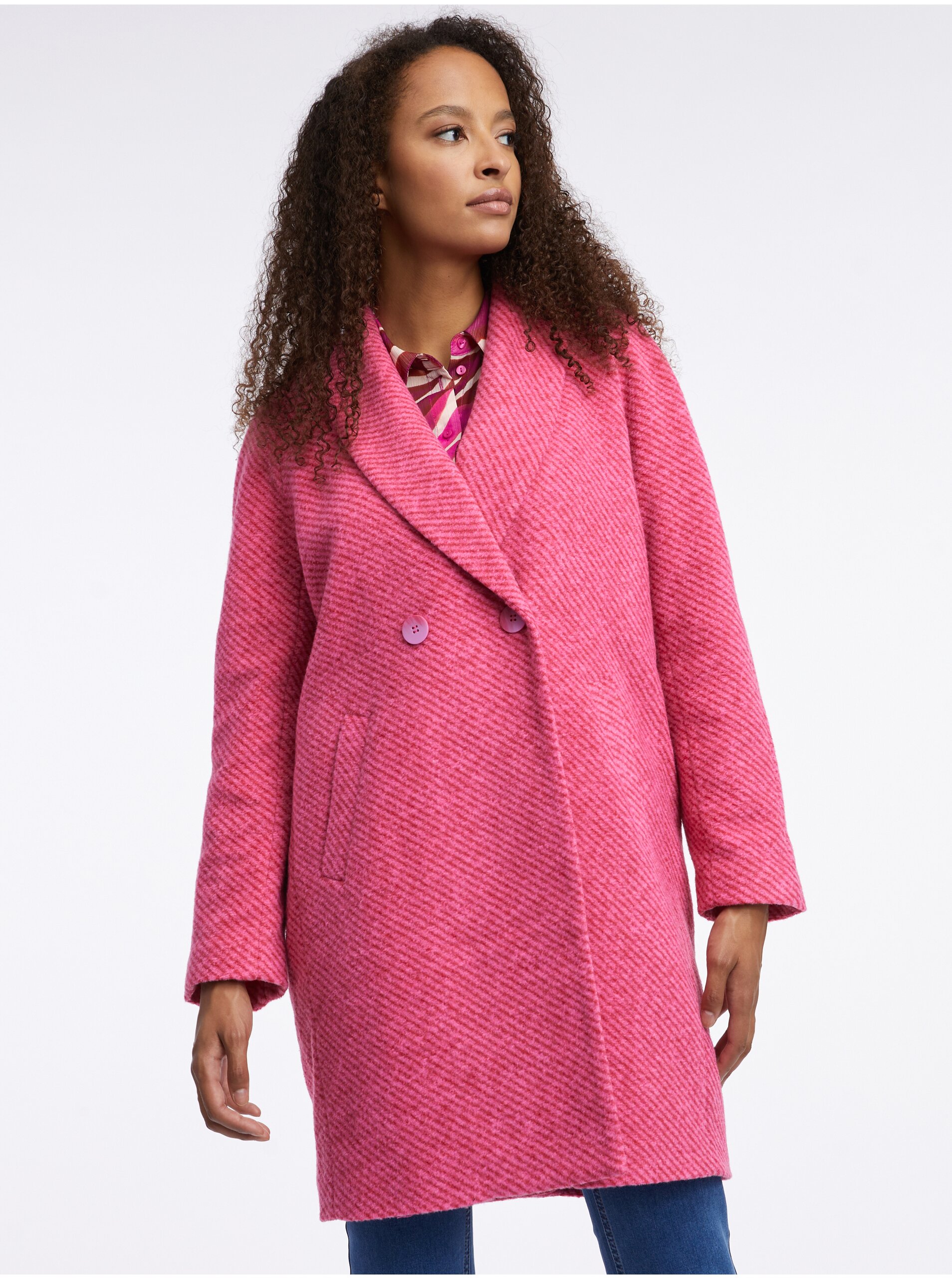 Levně Tmavě růžový dámský kabát s příměsí vlny ORSAY