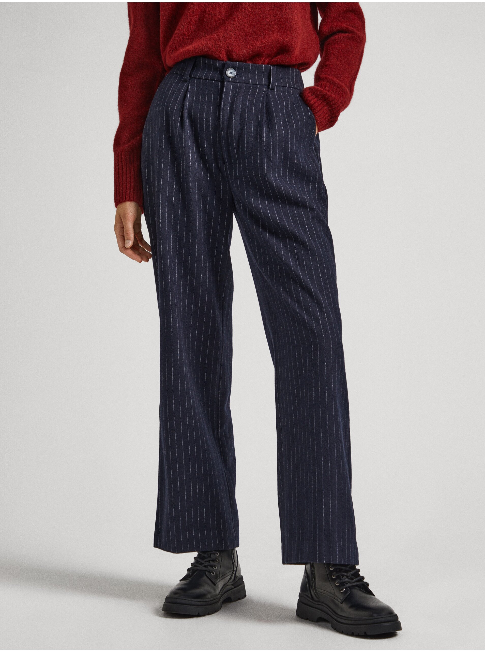 E-shop Tmavě modré dámské kalhoty s příměsí vlny Pepe Jeans Rene