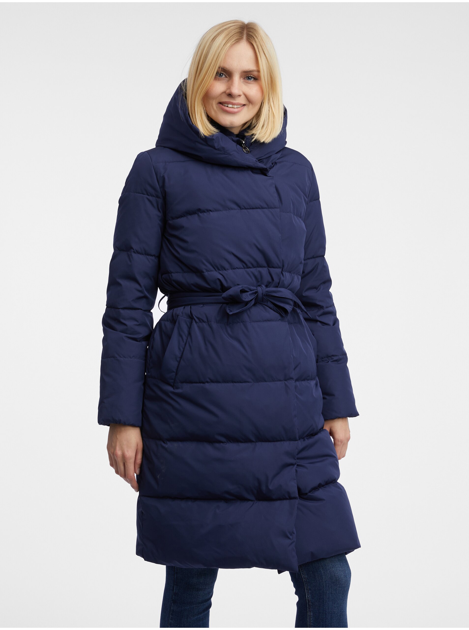 E-shop Tmavě modrý dámský péřový kabát ORSAY