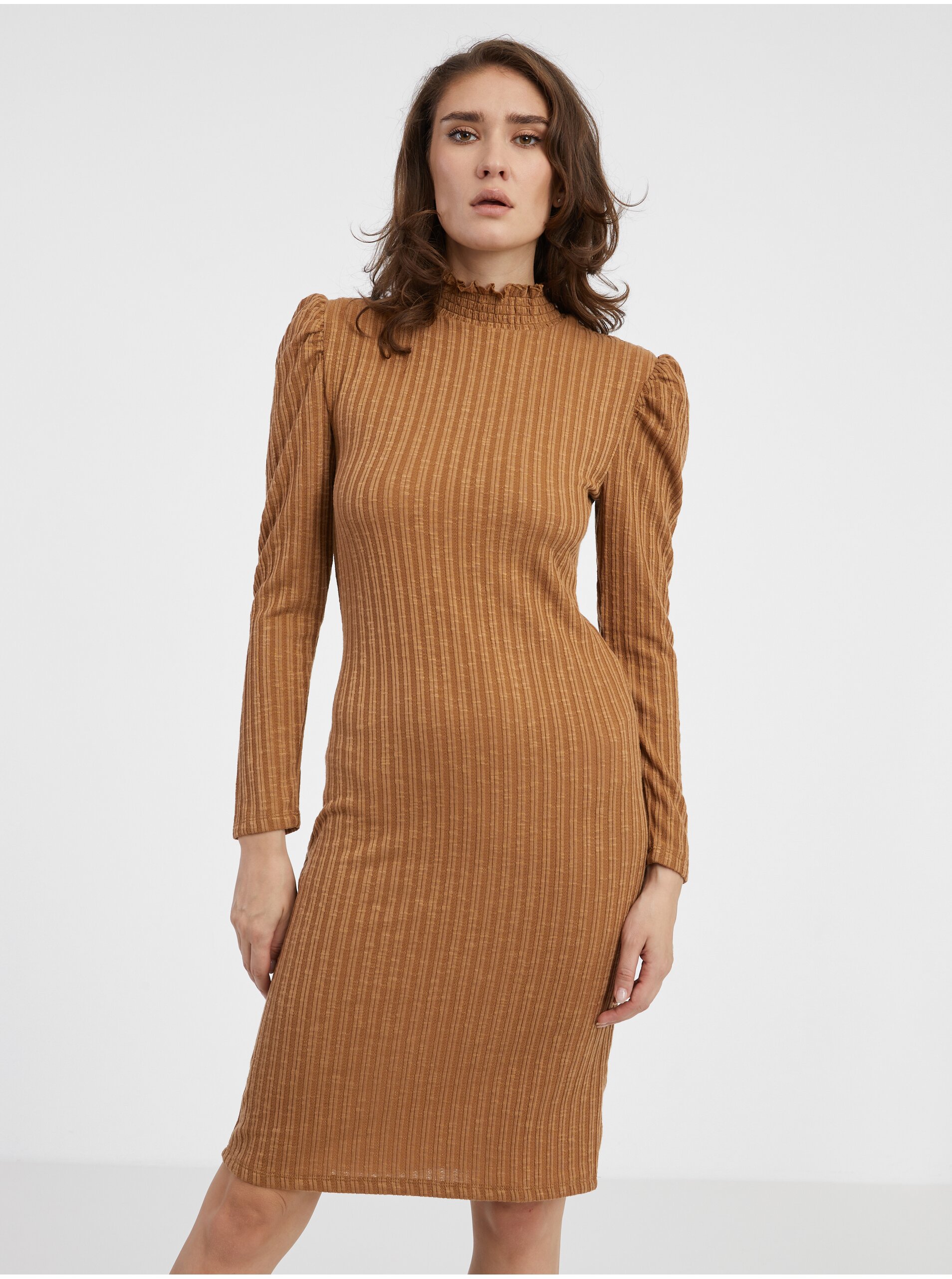 E-shop Hnědé dámské svetrové šaty JDY Edna