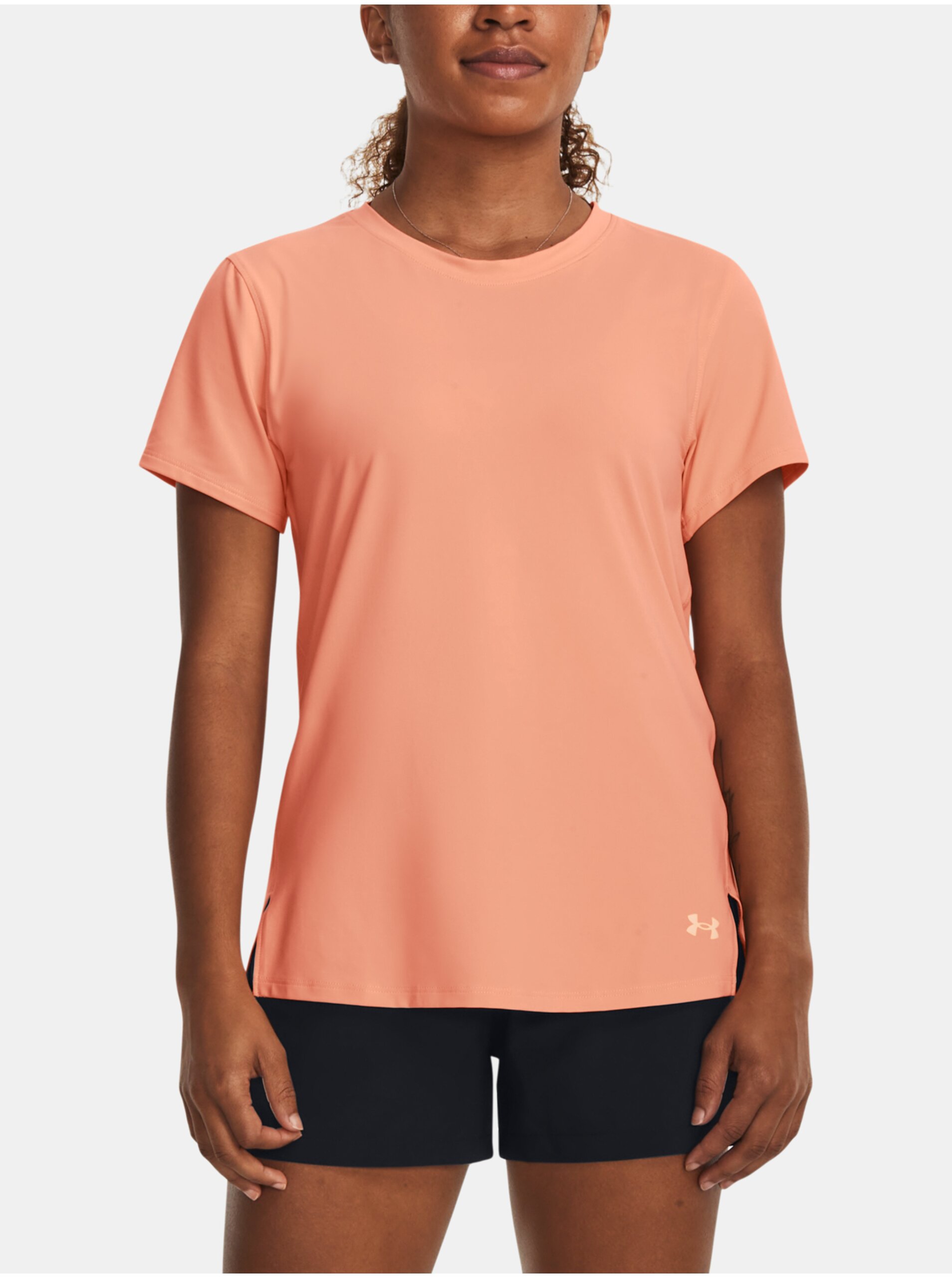 Levně Růžové dámské sportovní tričko Under Armour