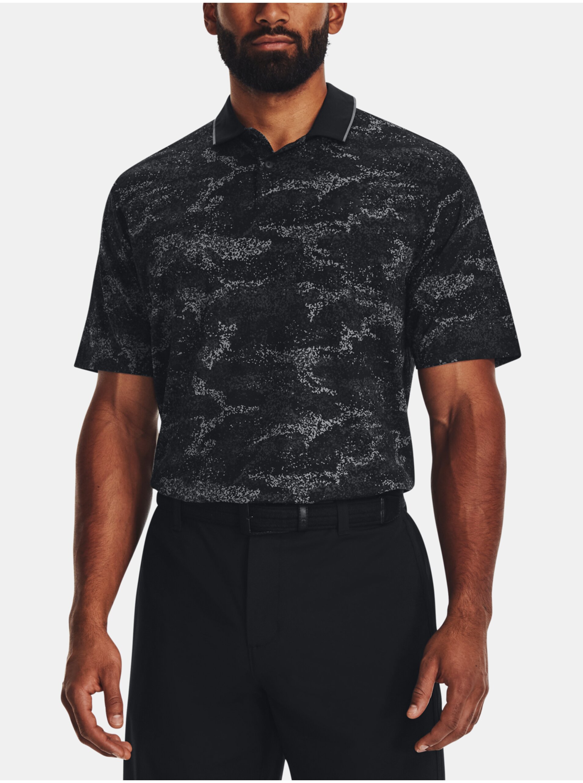 Levně Tmavě šedé pánské vzorované sportovní polo tričko Under Armour Edge
