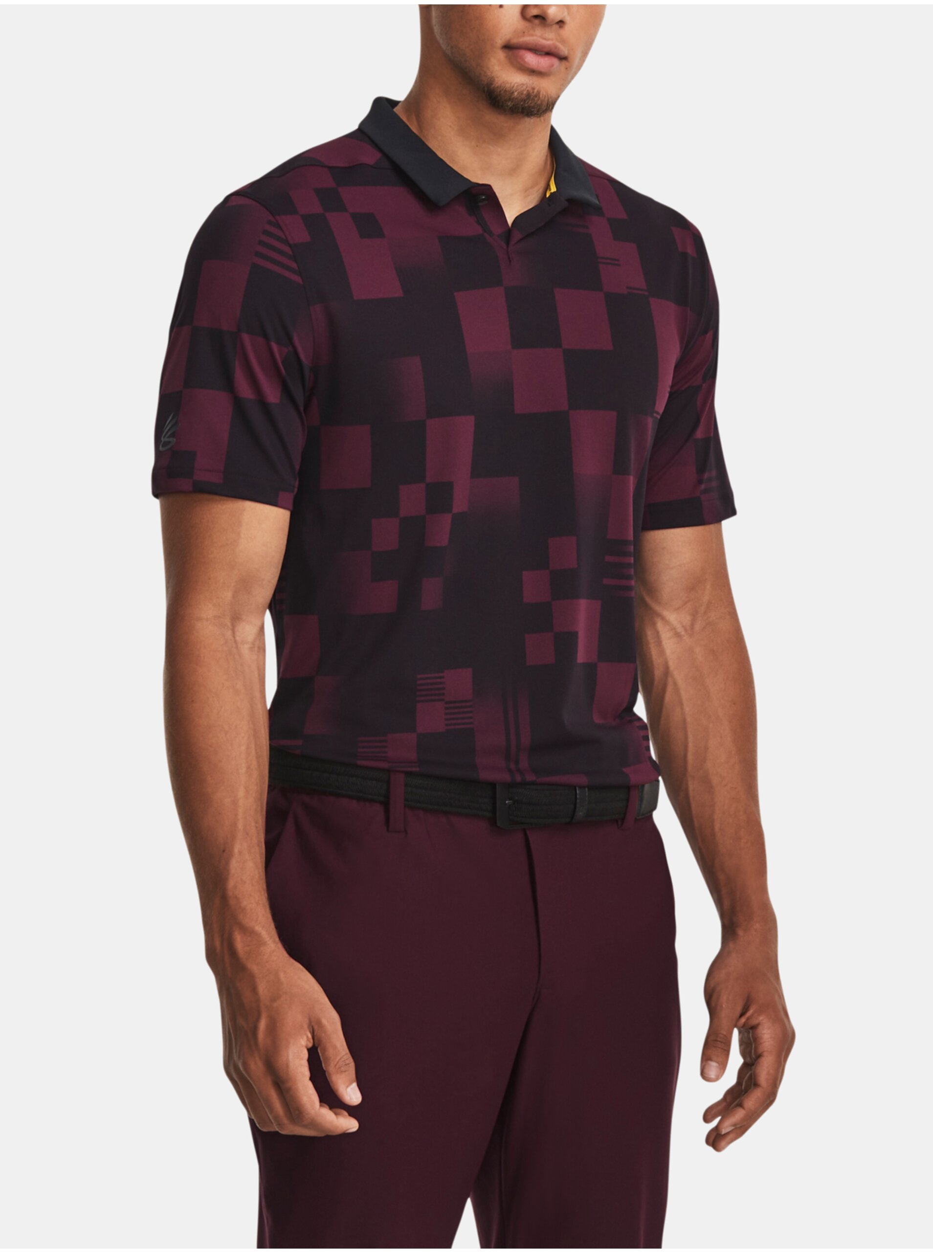 Levně Vínové pánské vzorované sportovní polo tričko Under Armour Curry Printed