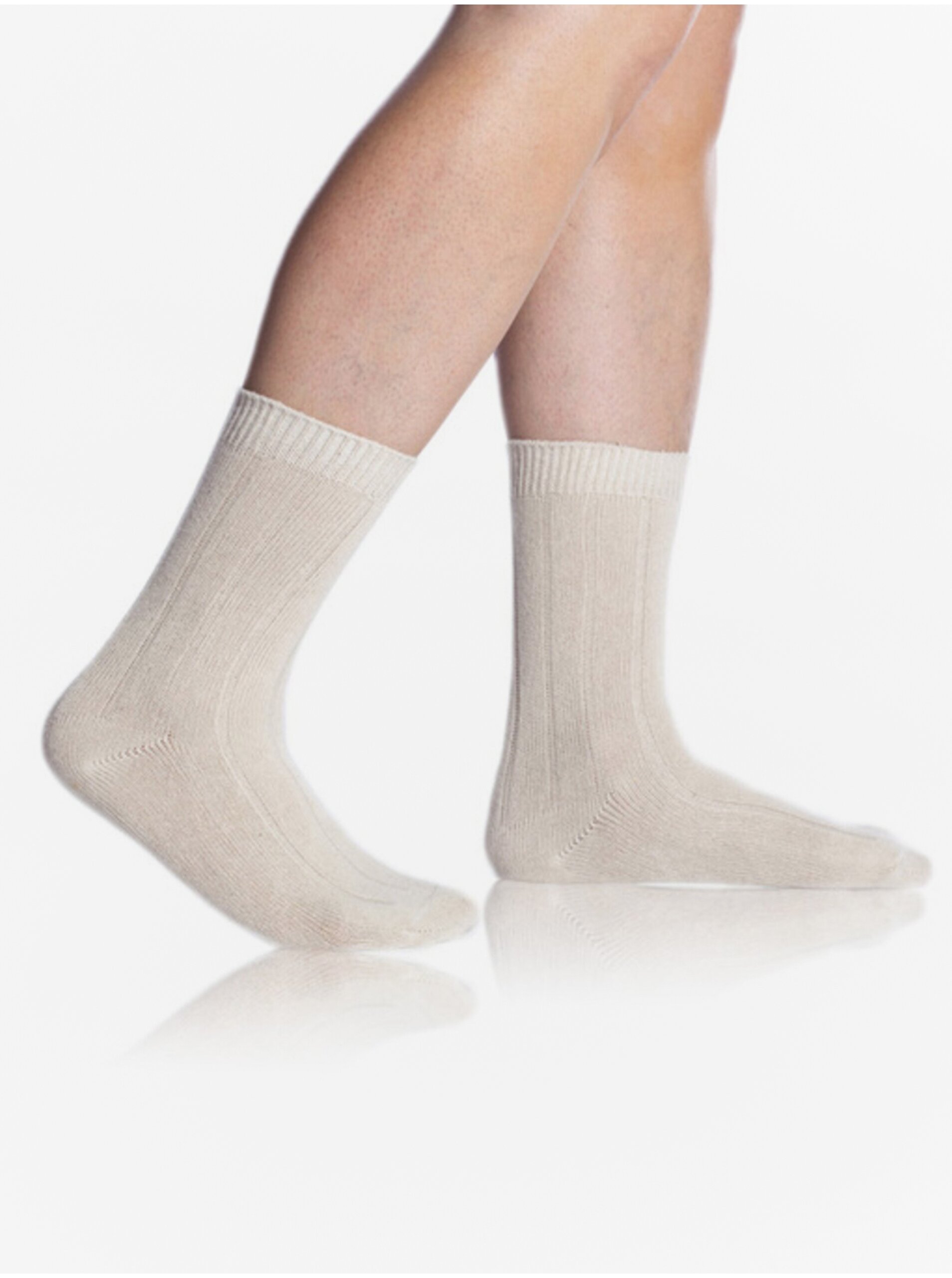 E-shop Krémové unisex zimní bambusové ponožky Bellinda BAMBUS CASUAL UNISEX SOCKS