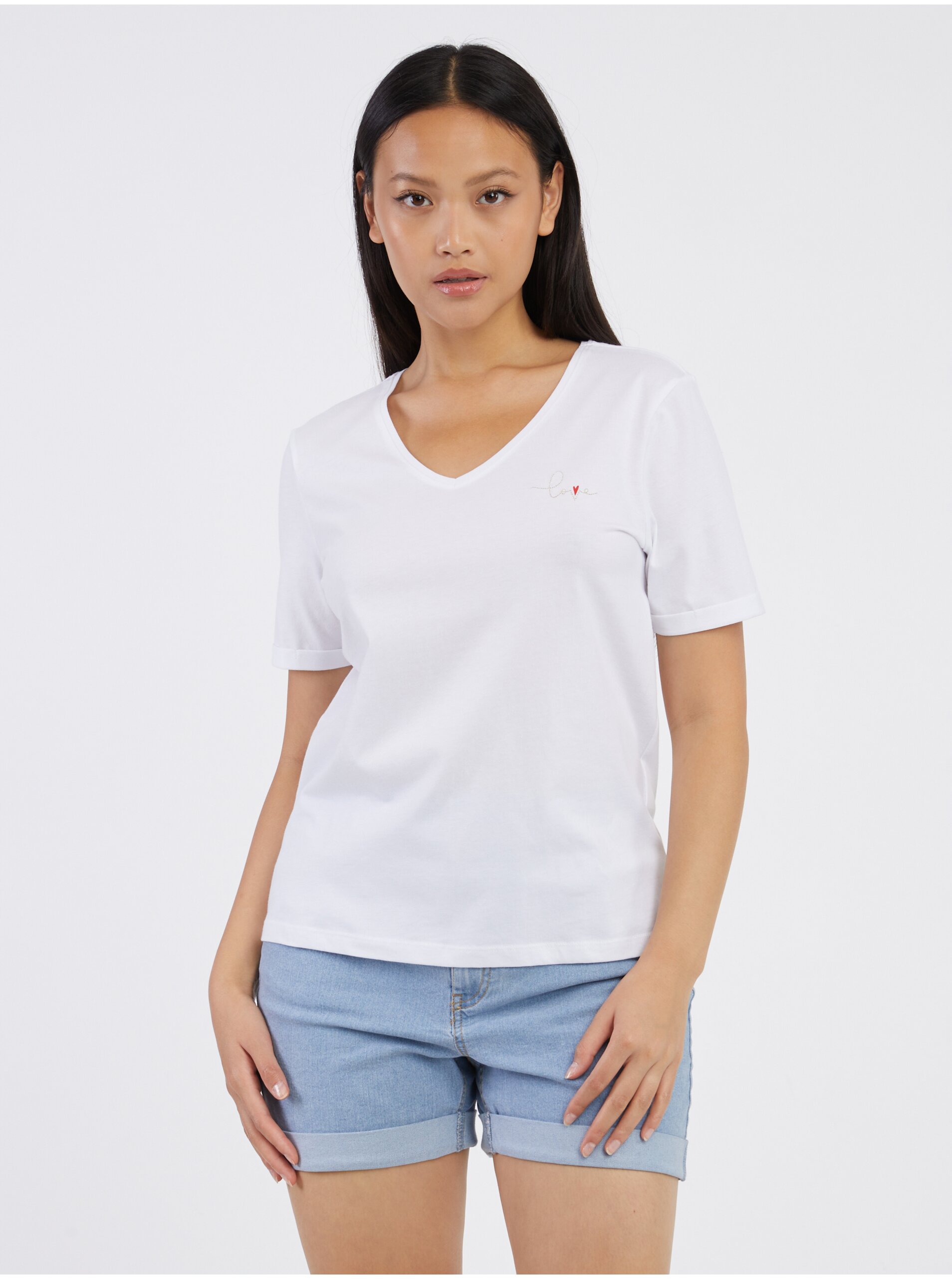 E-shop Bílé dámské tričko Pieces Fawna