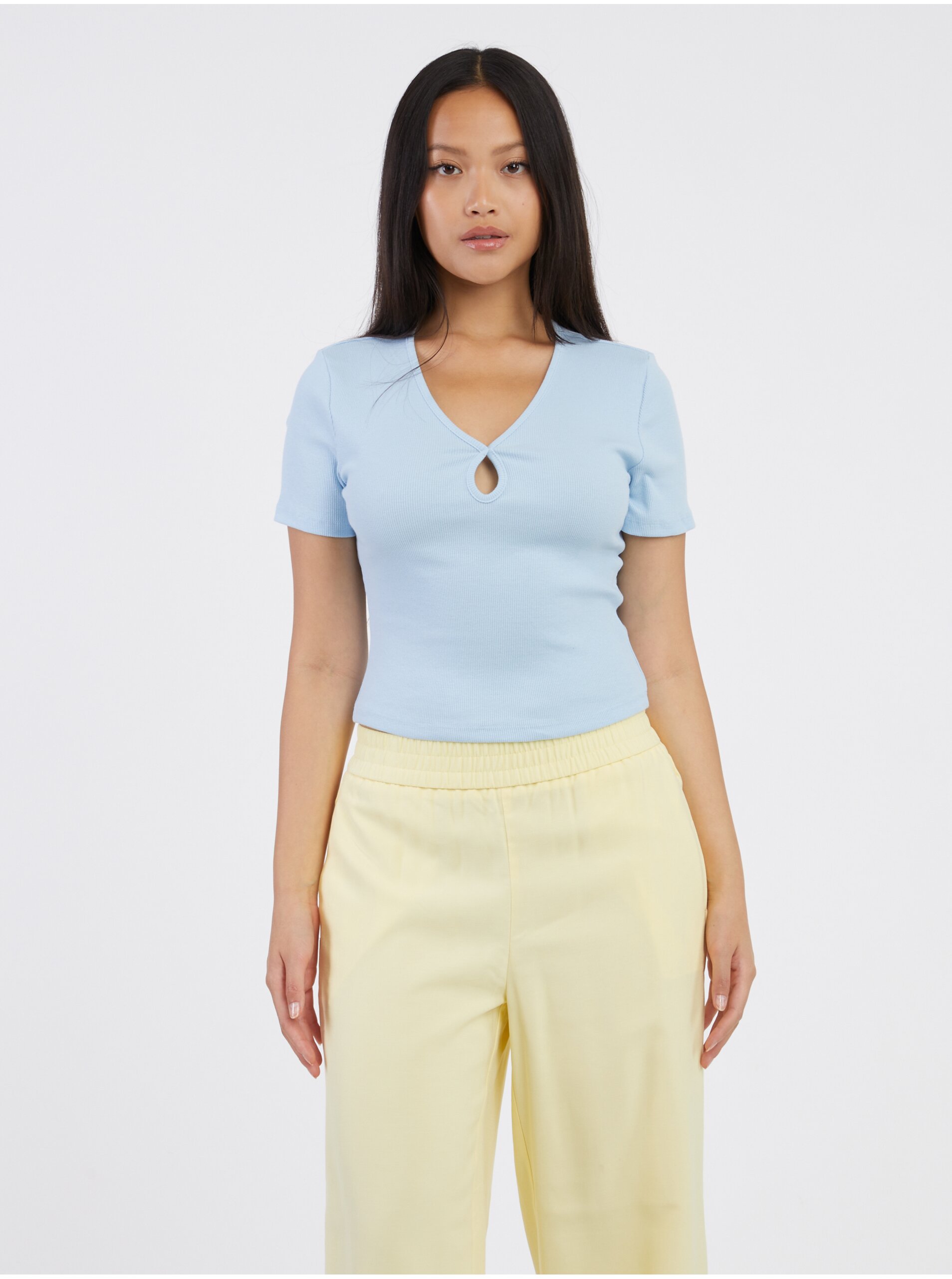 E-shop Modré dámské basic tričko Noisy May Maya