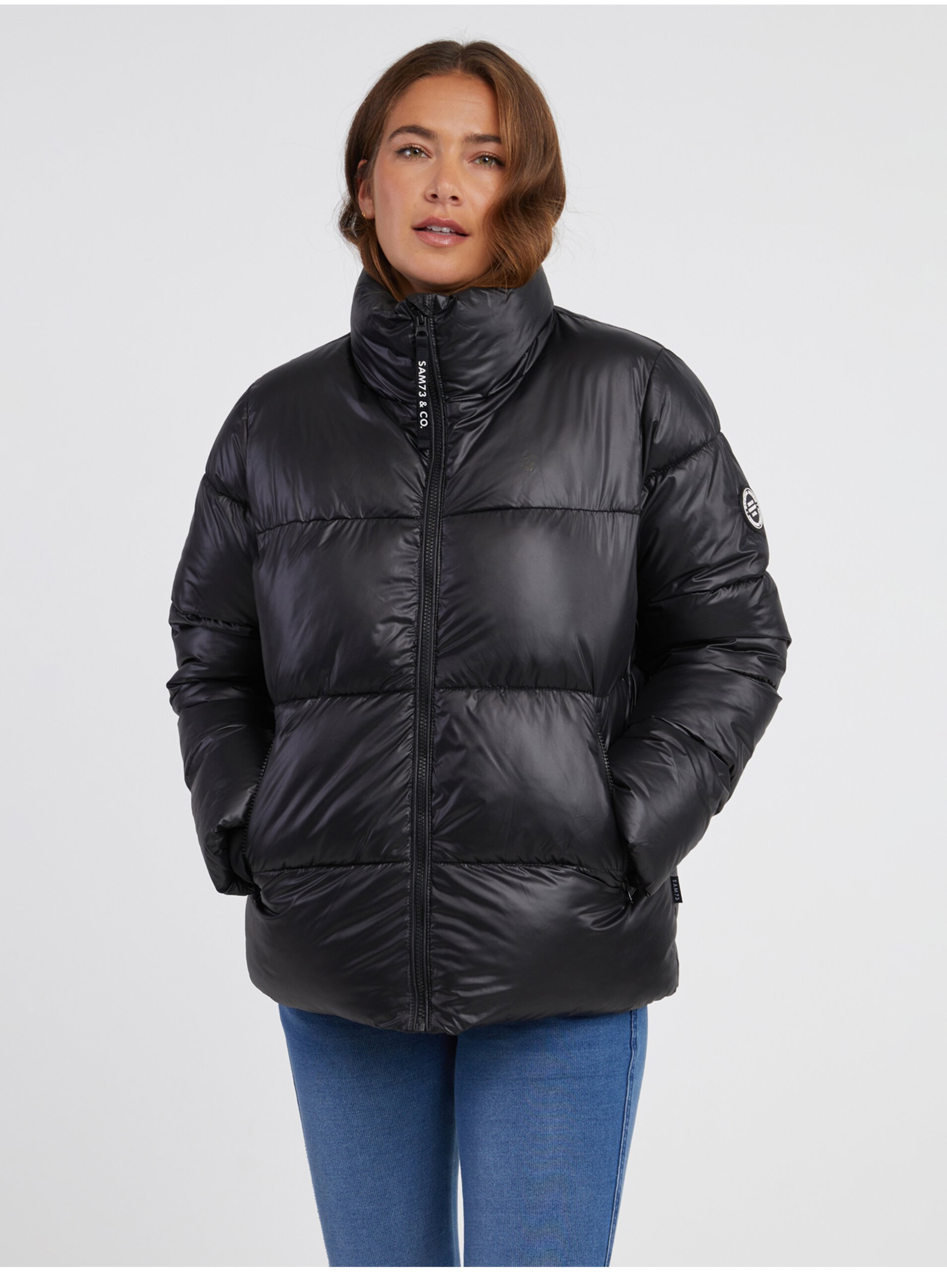 E-shop Černá dámská zimní prošívaná bunda SAM 73 Jamie