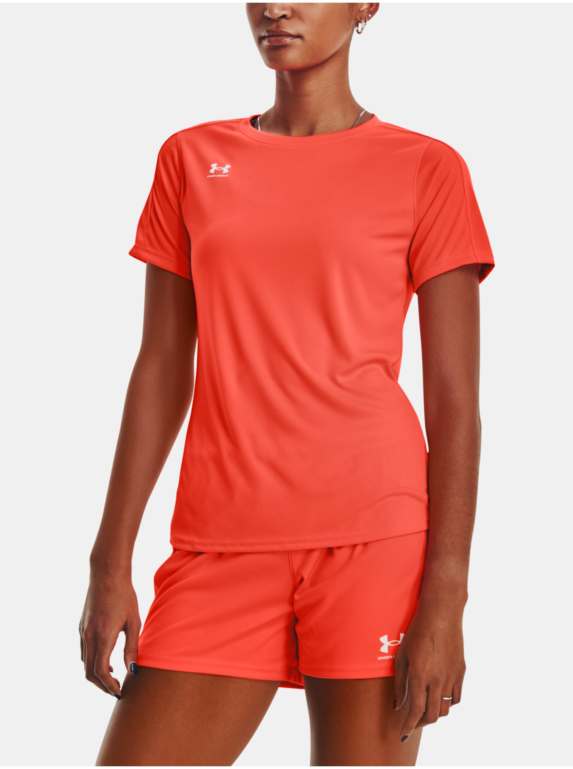 Lacno Oranžové dámske športové tričko Under Armour Challenger