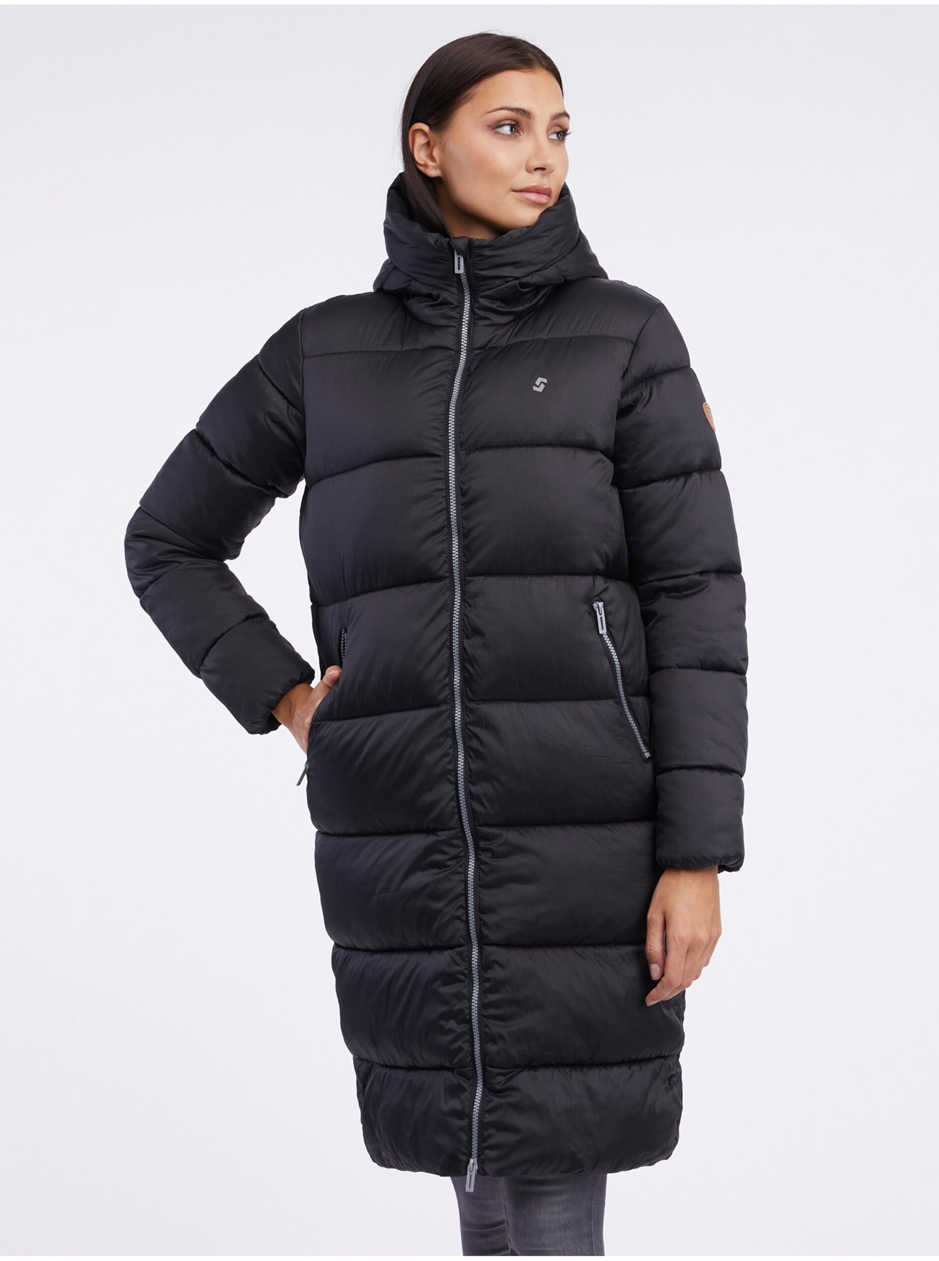 E-shop Černý dámský zimní prošívaný kabát SAM 73 Hedvika