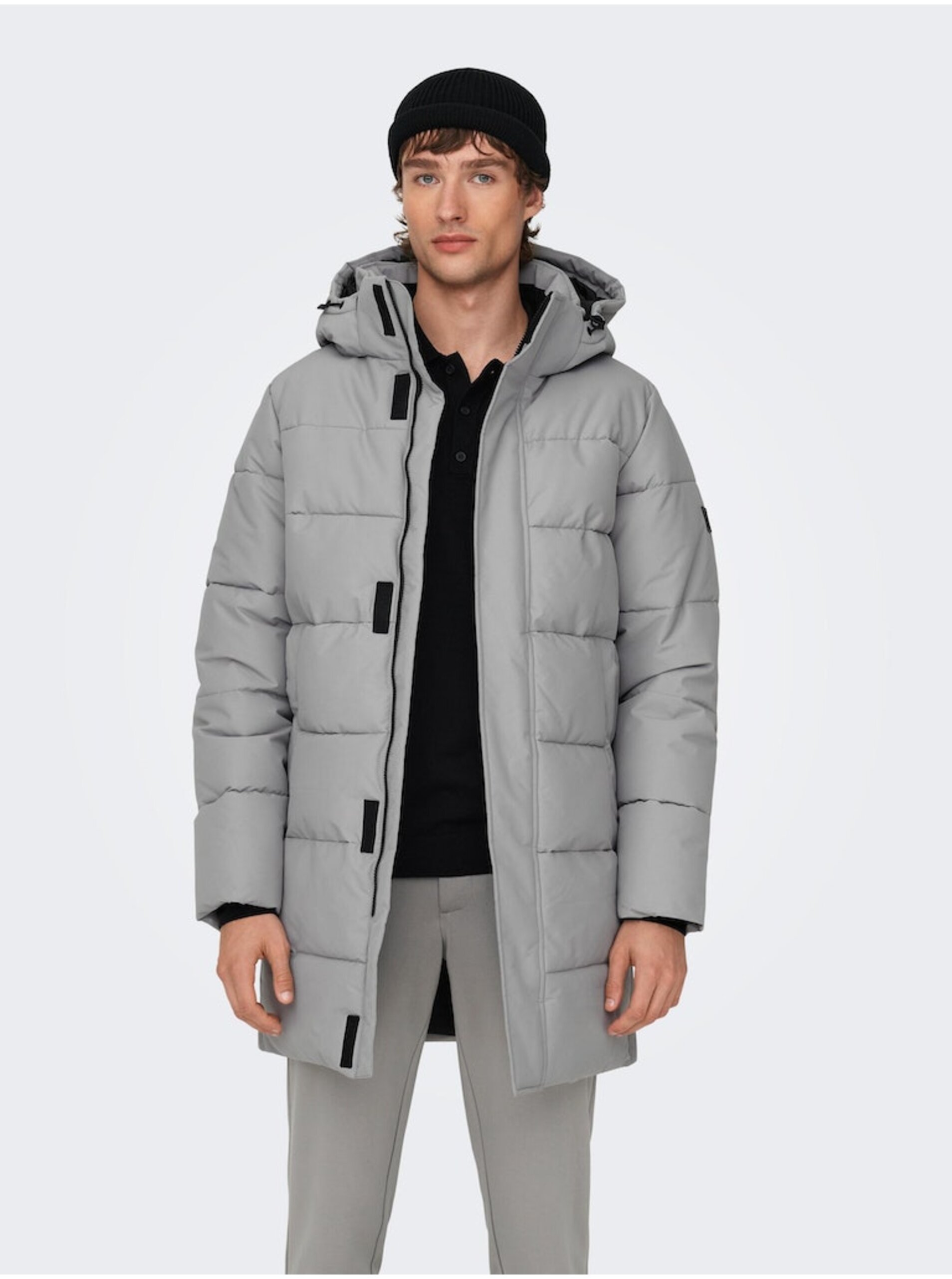 E-shop Světle šedý pánský prošívaný zimní kabát ONLY & SONS Carl