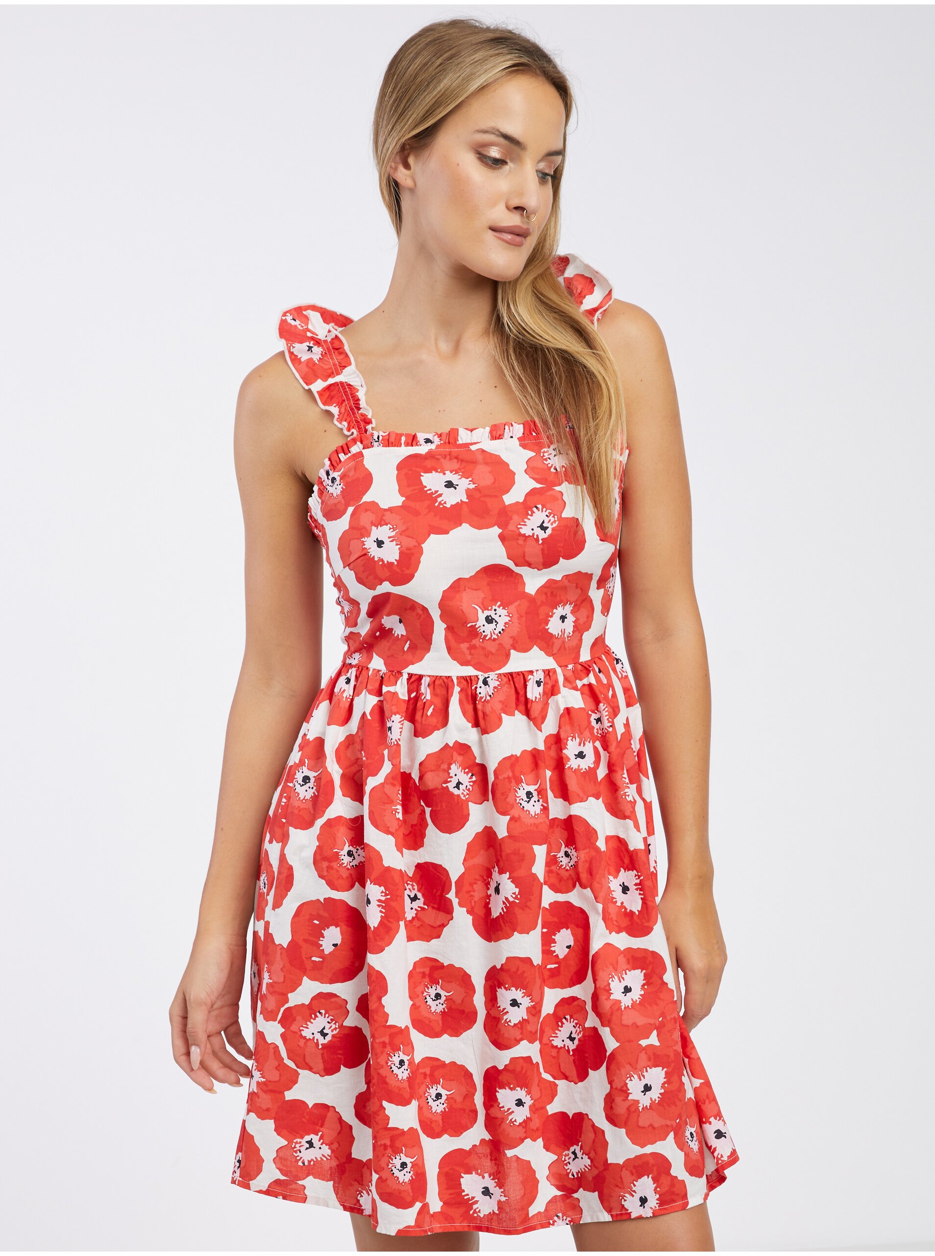 E-shop Bílo-červené dámské květované šaty Pieces Halia