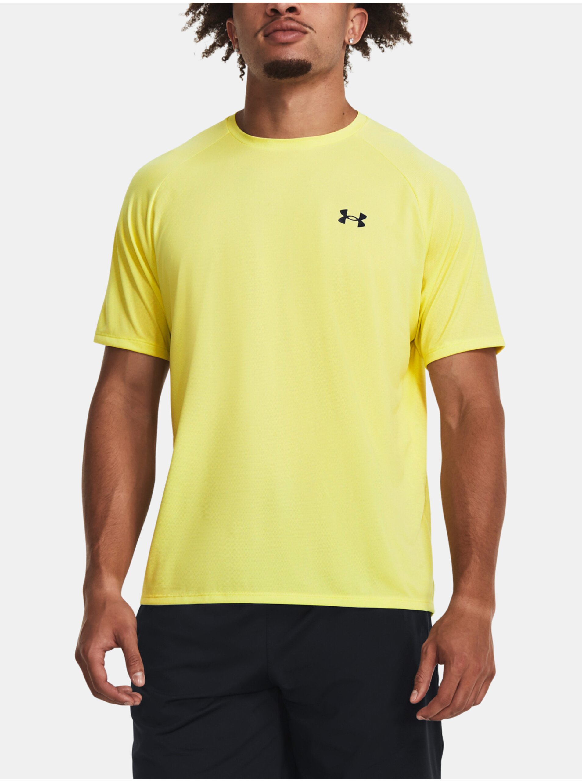 Levně Žluté sportovní tričko Under Armour UA Tech 2.0 SS Tee Novelty