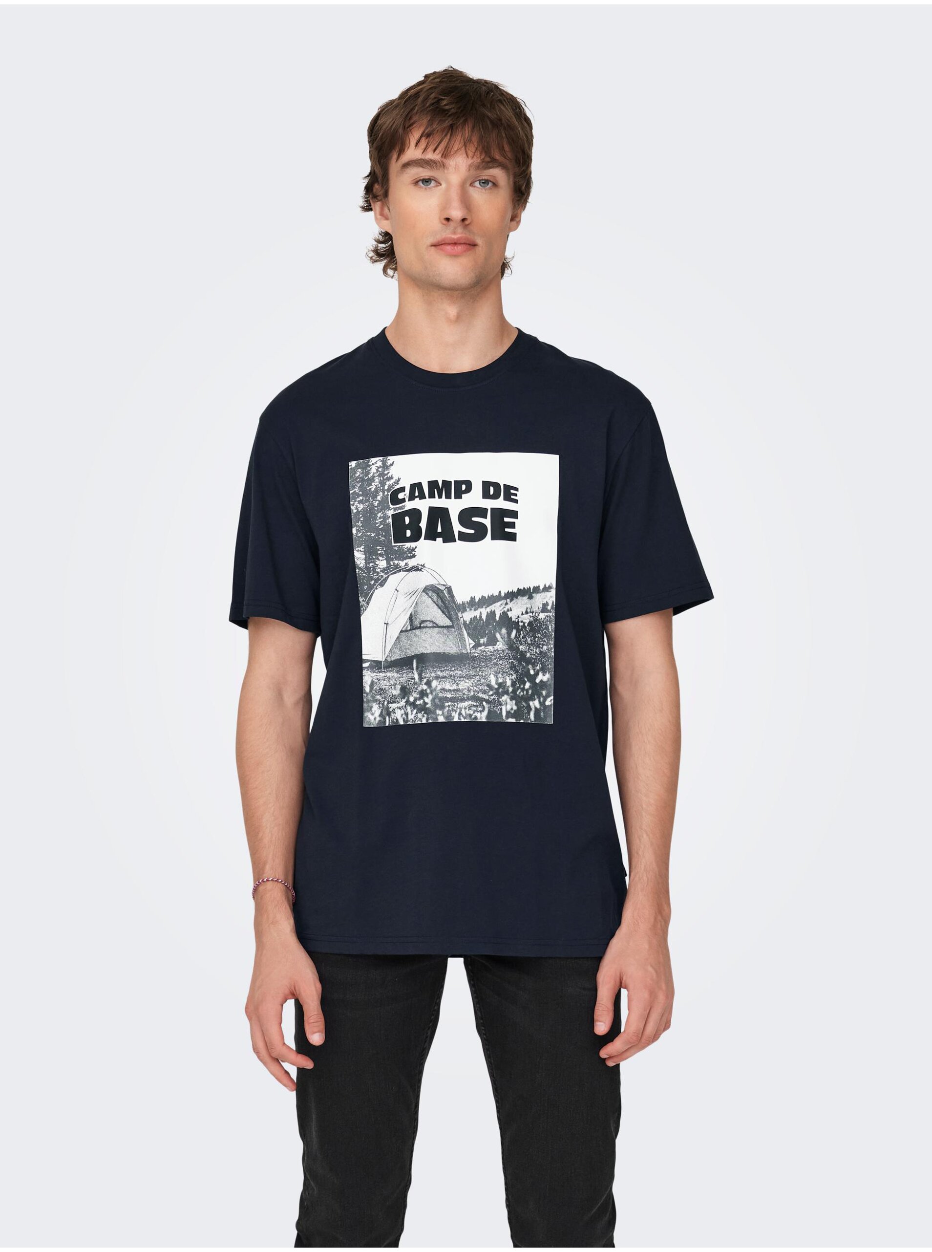 E-shop Tmavomodré pánske tričko ONLY & SONS Oren