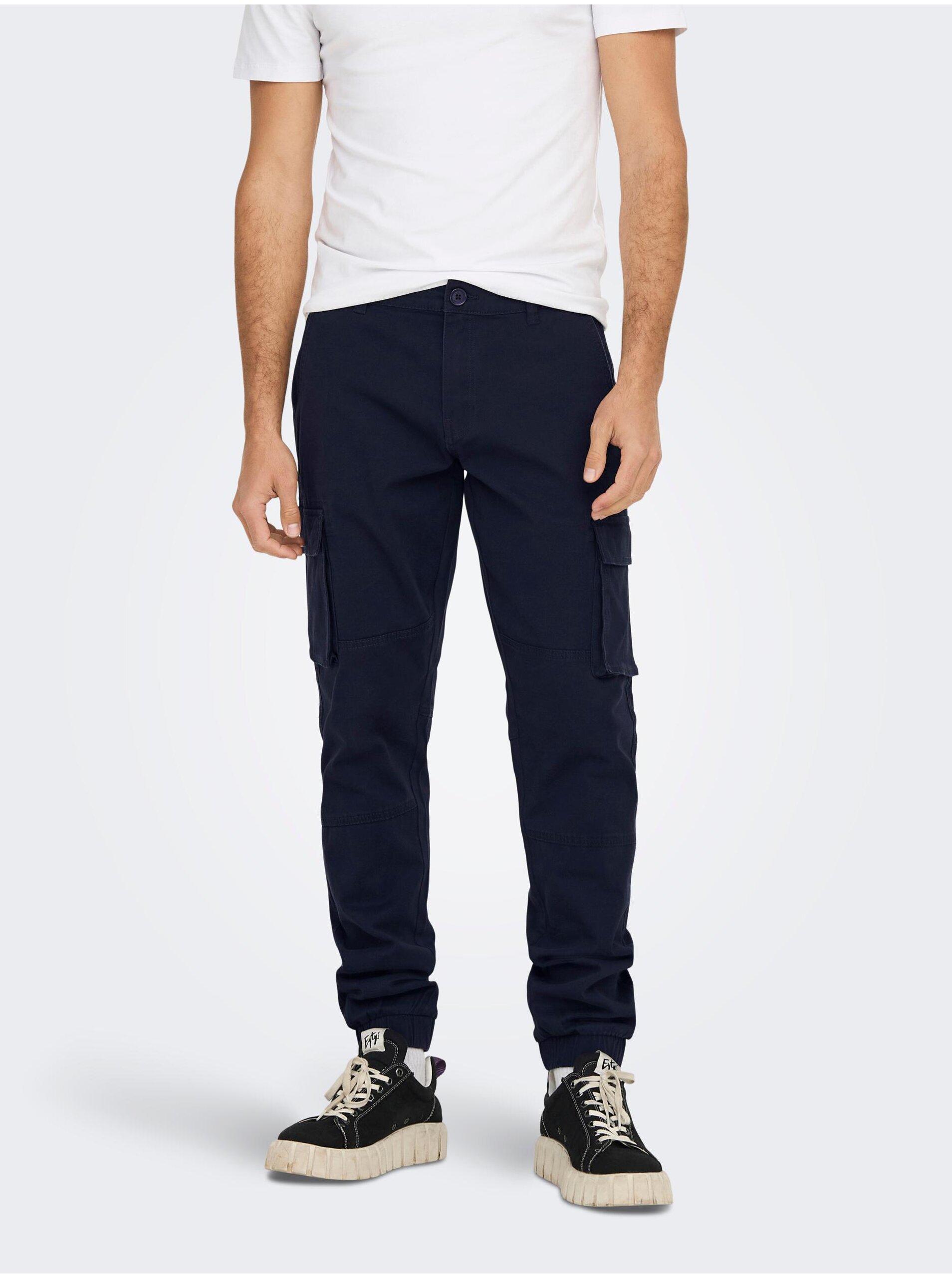 E-shop Tmavě modré kalhoty s kapsami ONLY & SONS Cam