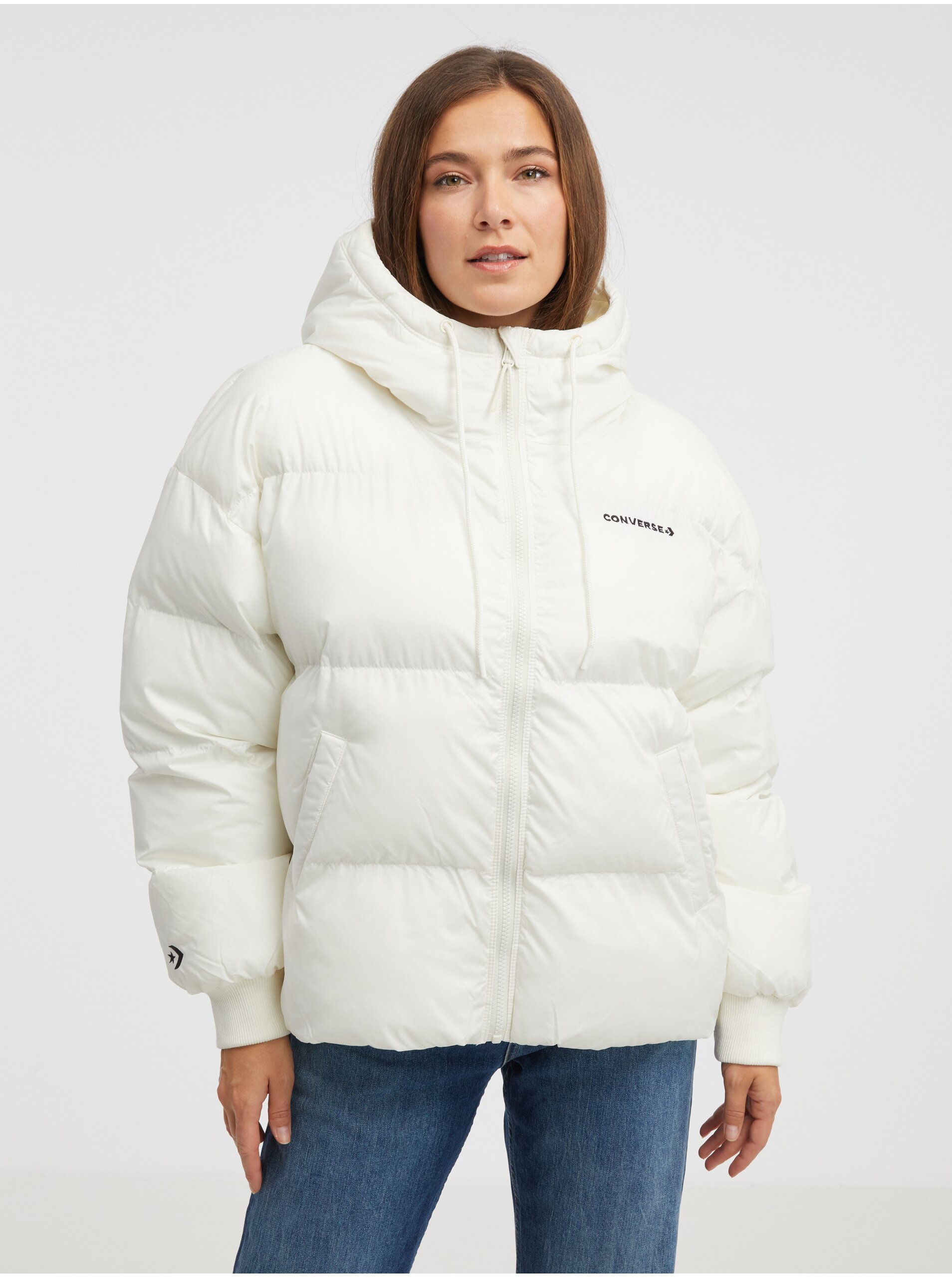 Lacno Krémová dámska prešívaná oversize bunda Converse Short Puffer Jacket