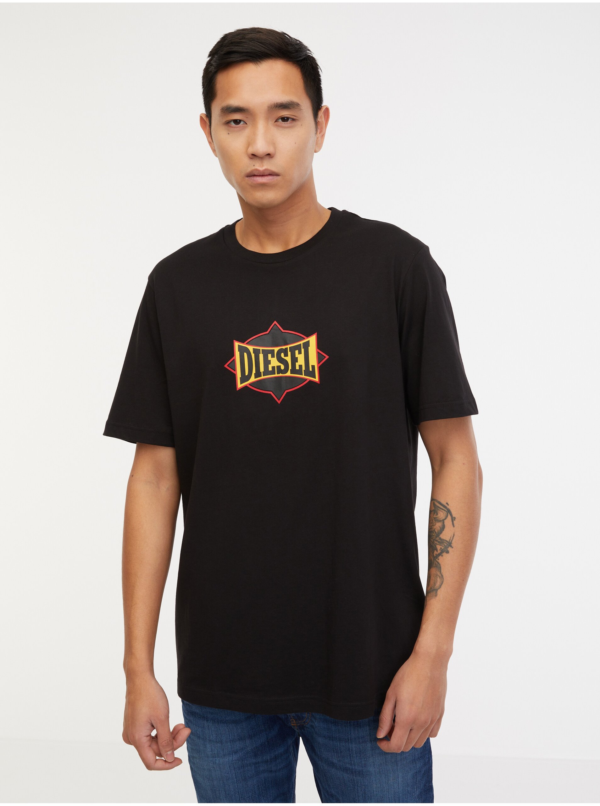 Levně Černé pánské tričko Diesel T-Just