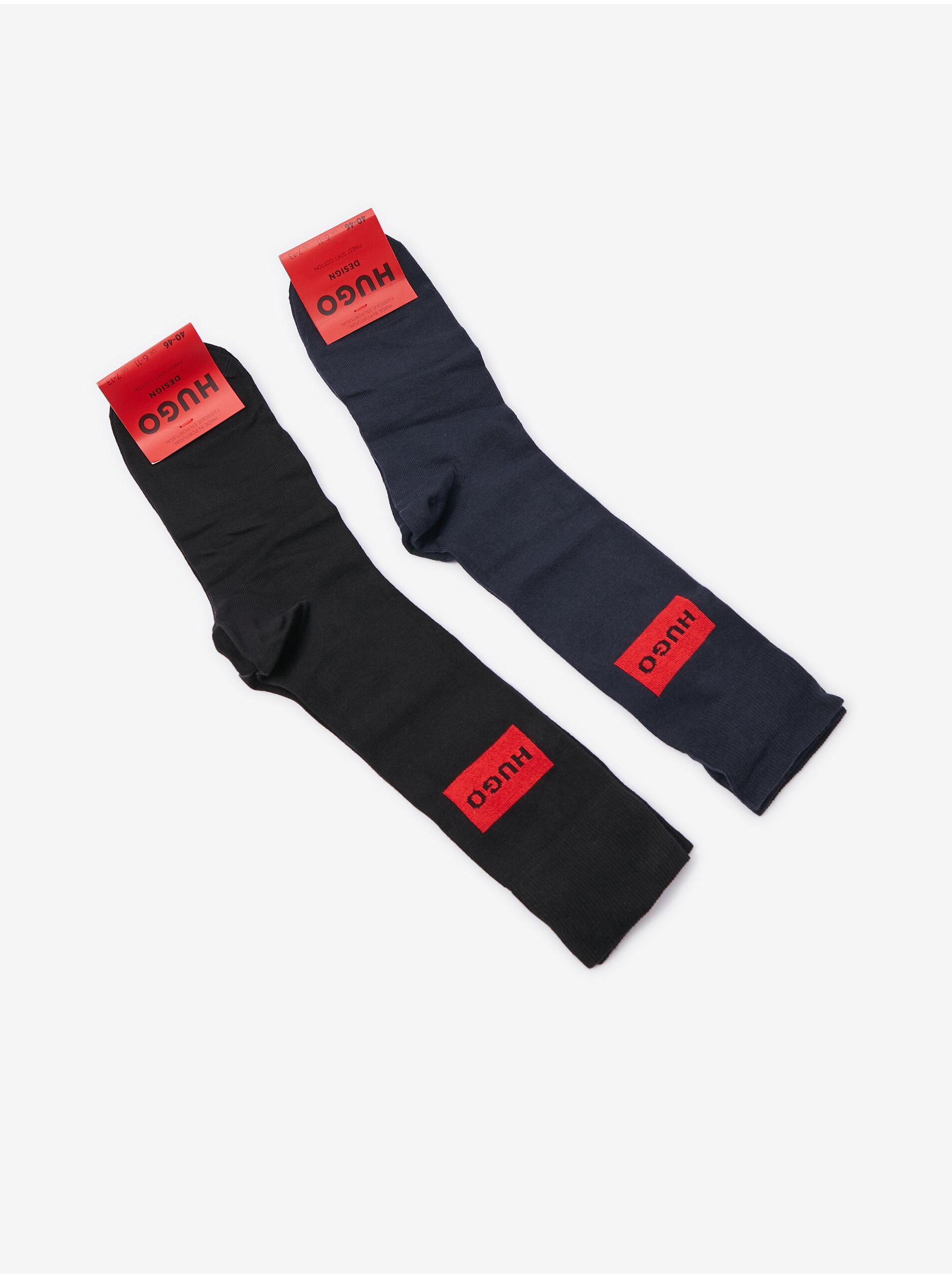 E-shop Súprava dvoch párov pánskych ponožiek v čiernej a tmavo modrej farbe BOSS