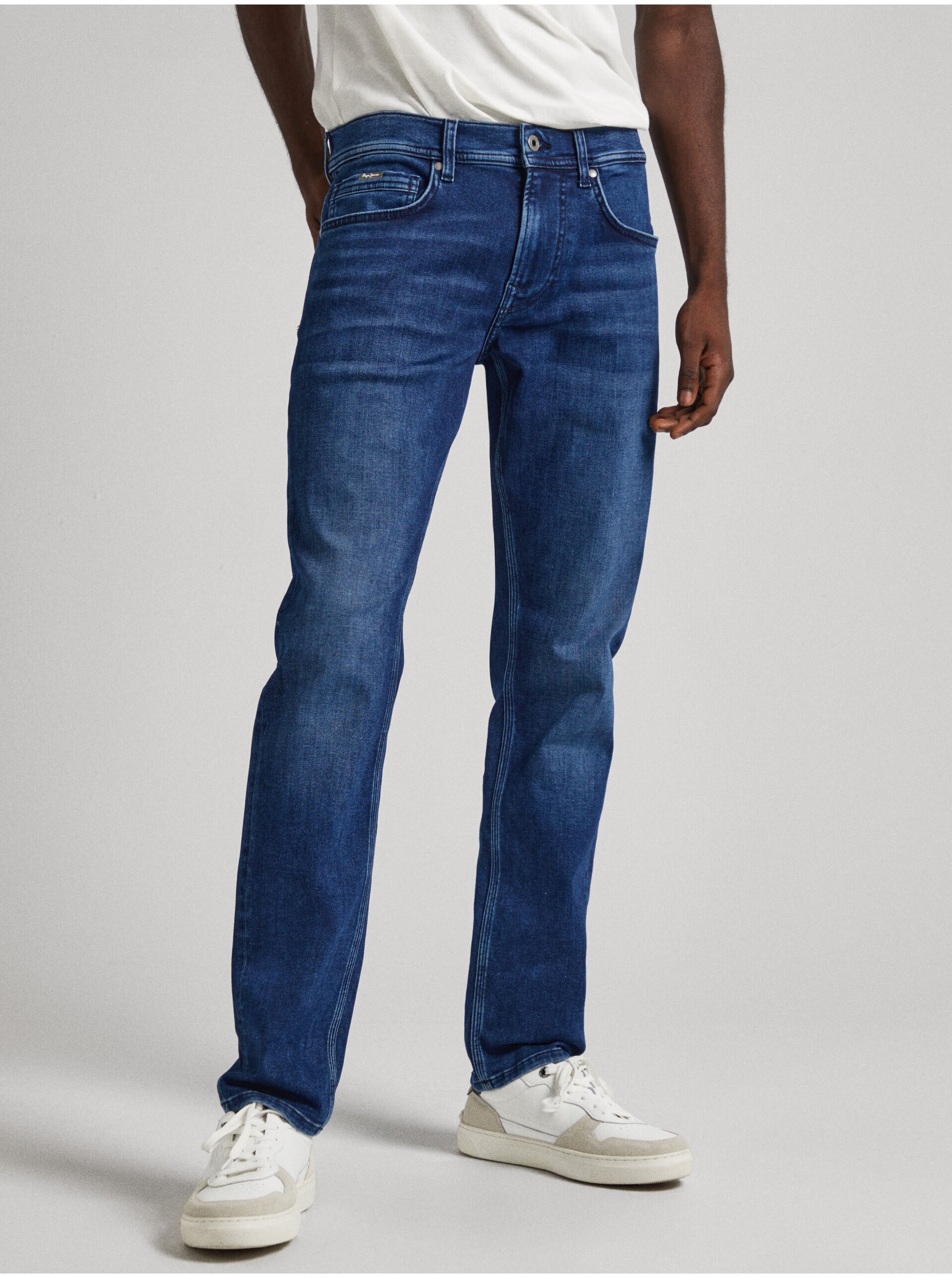 Lacno Tmavomodré pánske slim fit džínsy Pepe Jeans