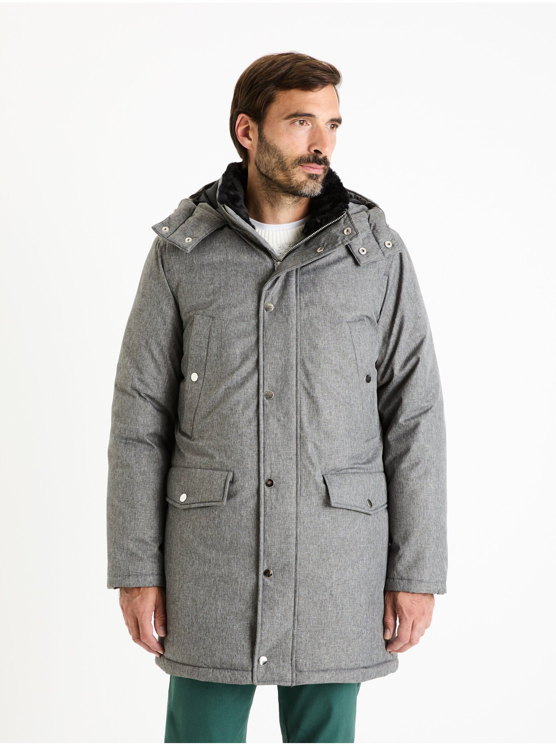 E-shop Šedá pánská zimní bunda s umělým kožíškem Celio Futurino