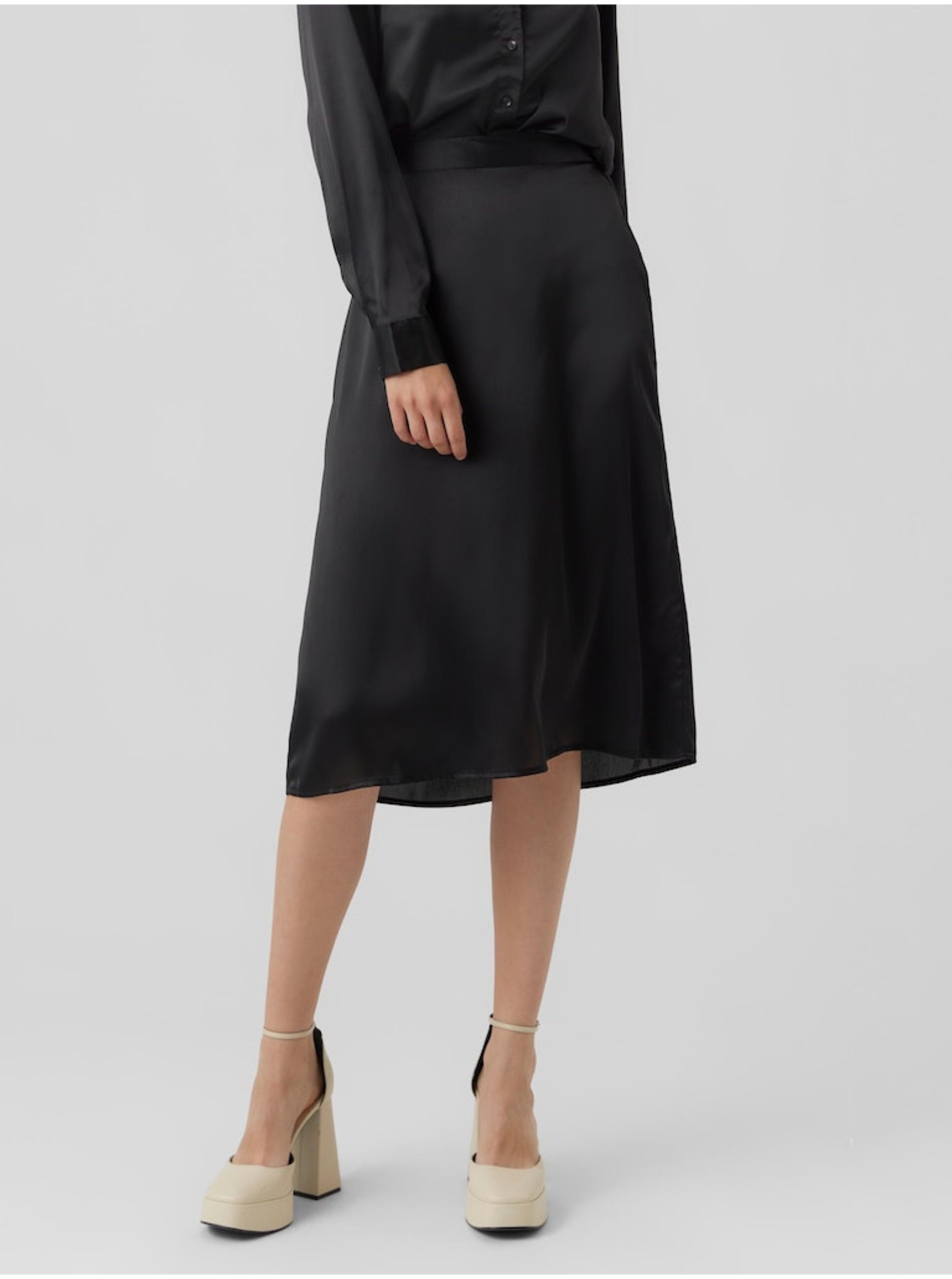 E-shop Černá dámská sukně Vero Moda Noa