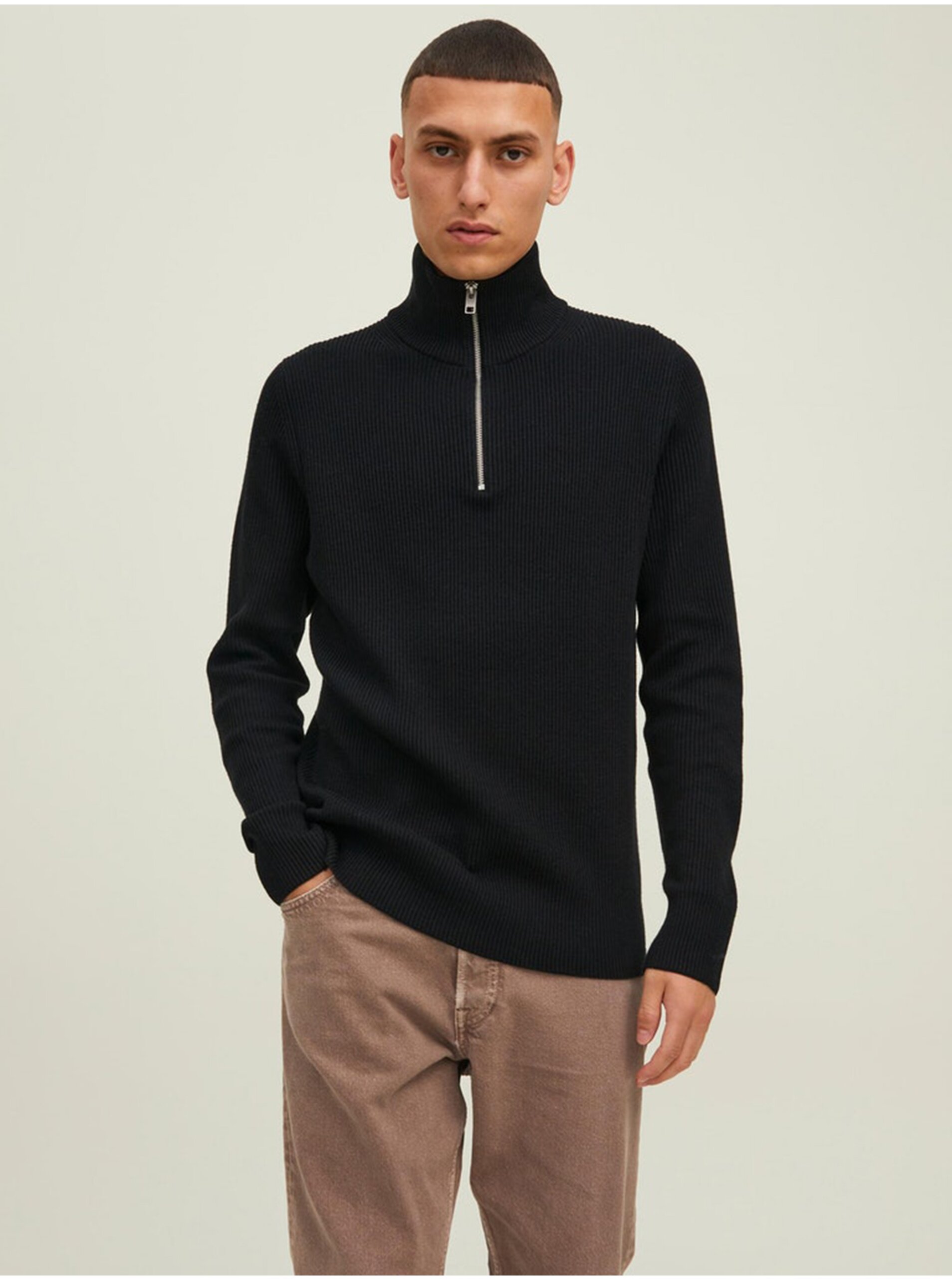 Lacno Čierny pánsky rebrovaný sveter na zips Jack & Jones Perfect