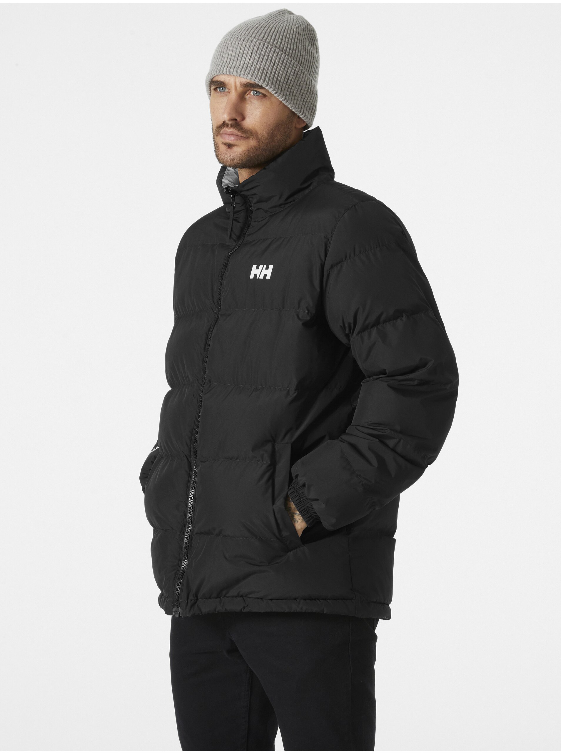 E-shop Čierna pánska obojstranná zimná prešívaná bunda HELLY HANSEN YU 23 REVERSIBLE PUFFER