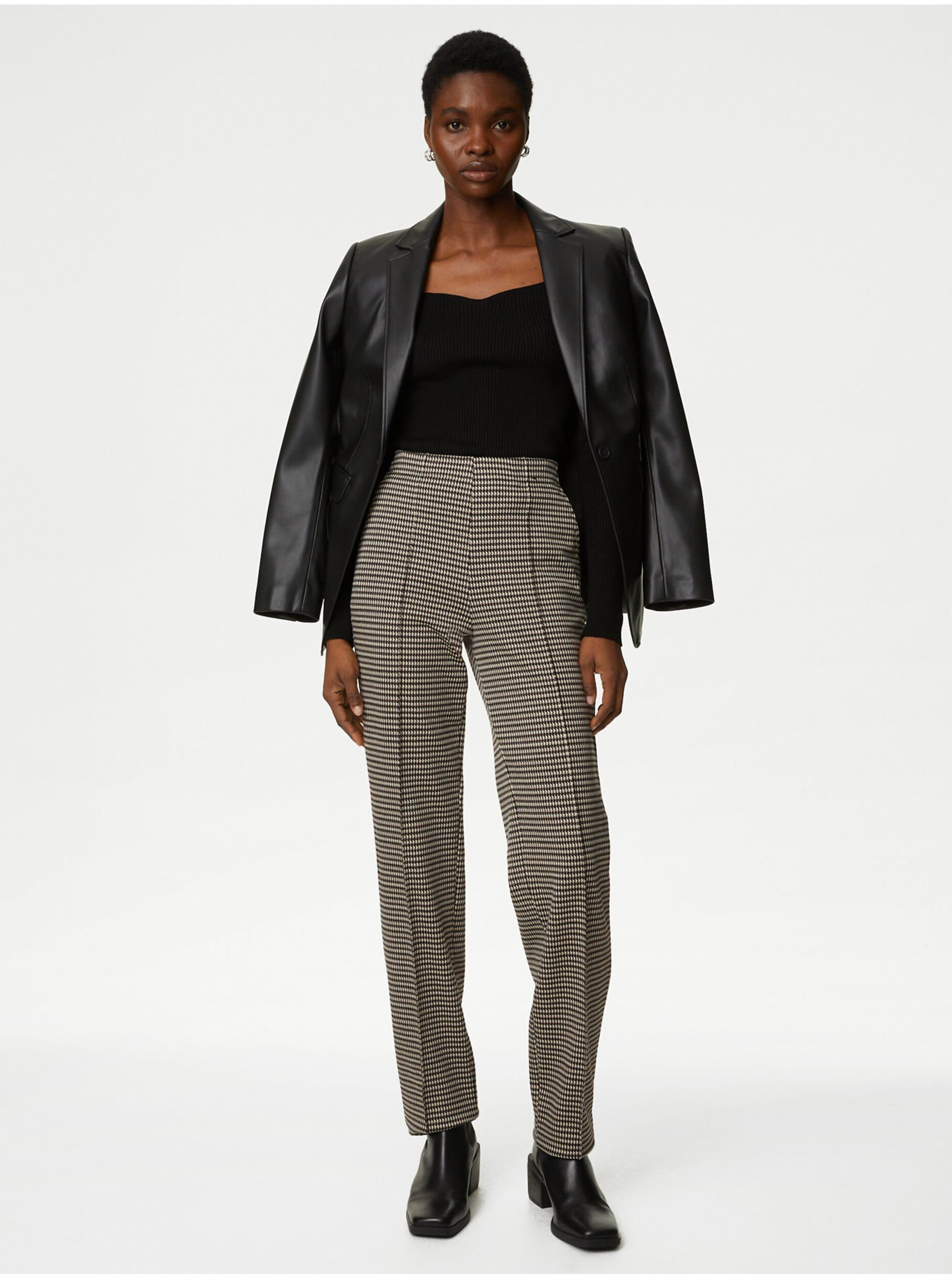 E-shop Hnědé dámské žerzejové kalhoty Marks & Spencer
