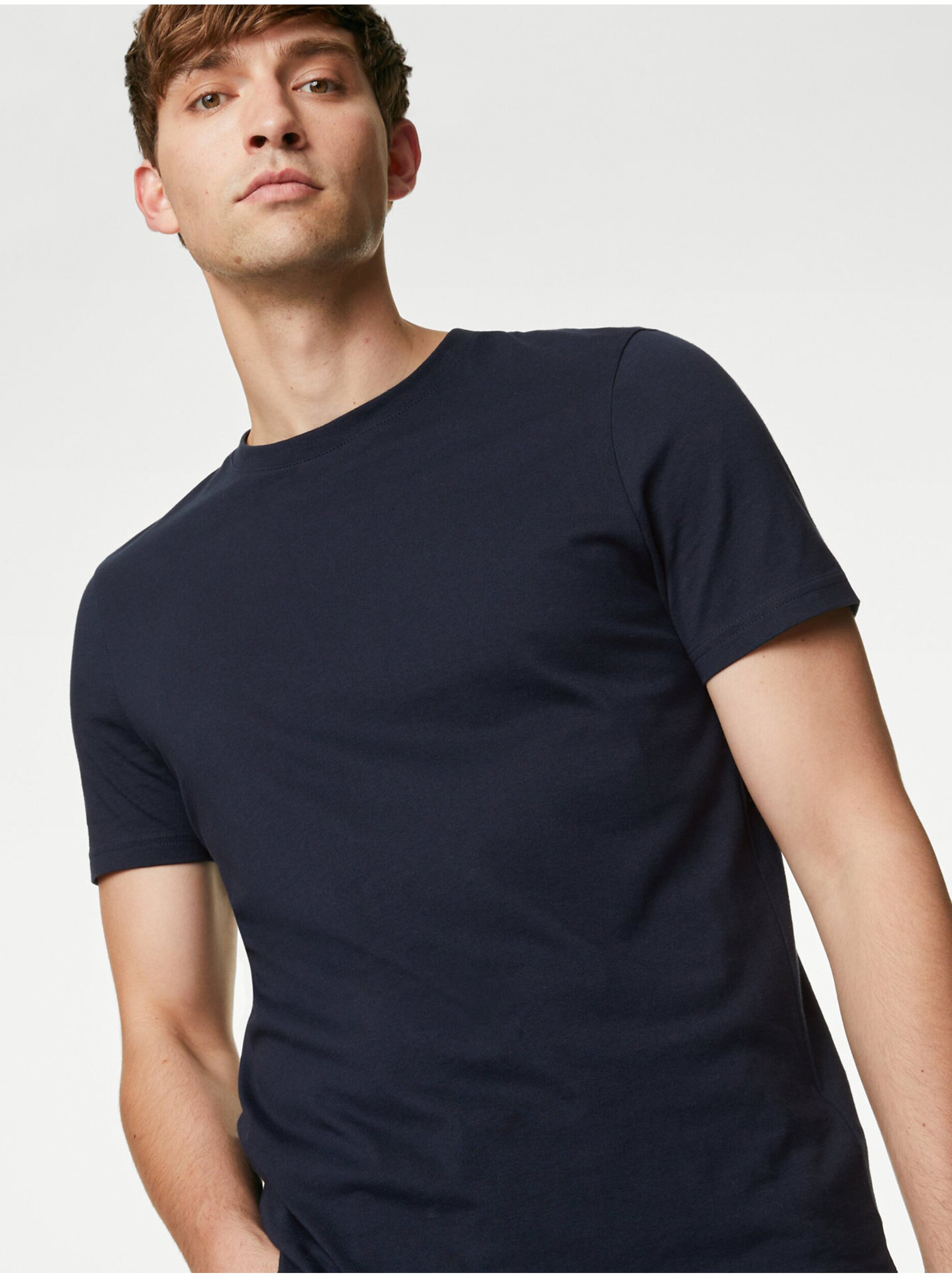 Lacno Tmavomodré pánske basic tričko Marks & Spencer