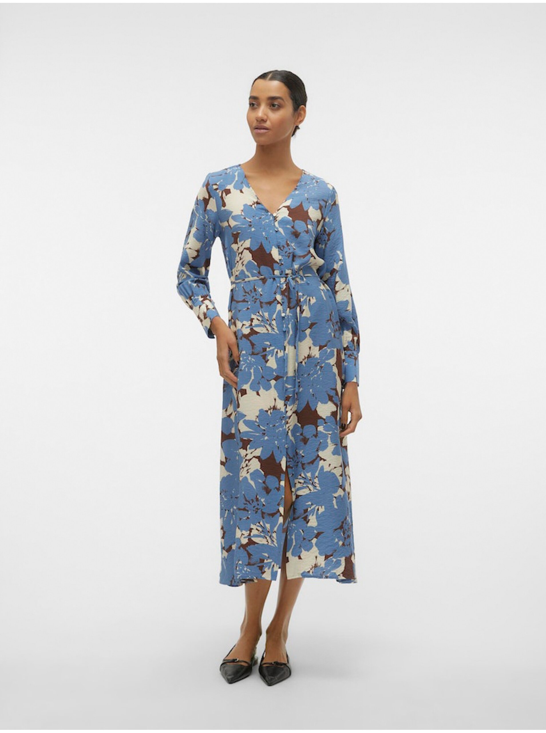 Lacno Modré dámske kvetované šaty Vero Moda Berta