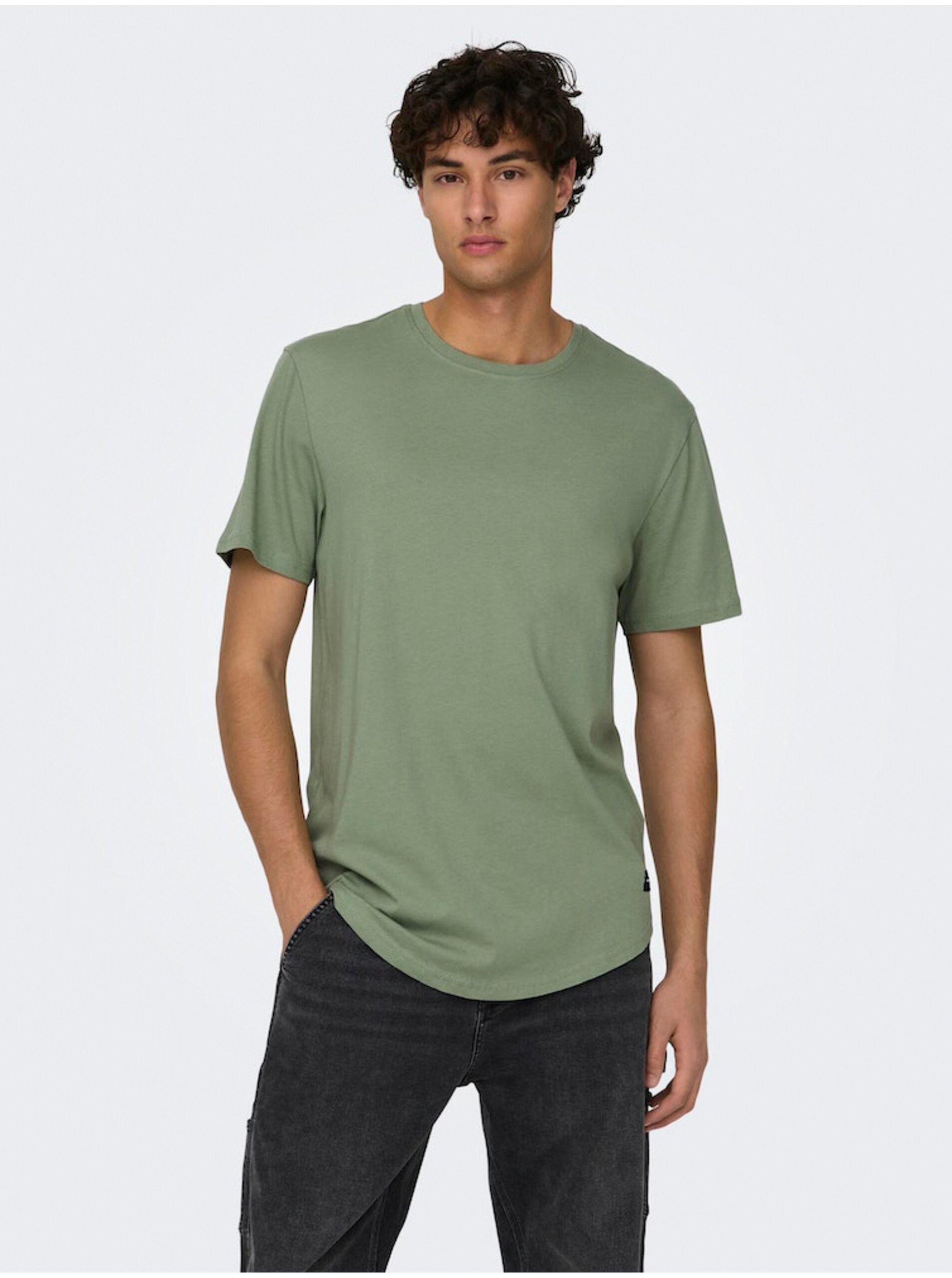 Levně Zelené pánské basic tričko ONLY & SONS Matt Longy