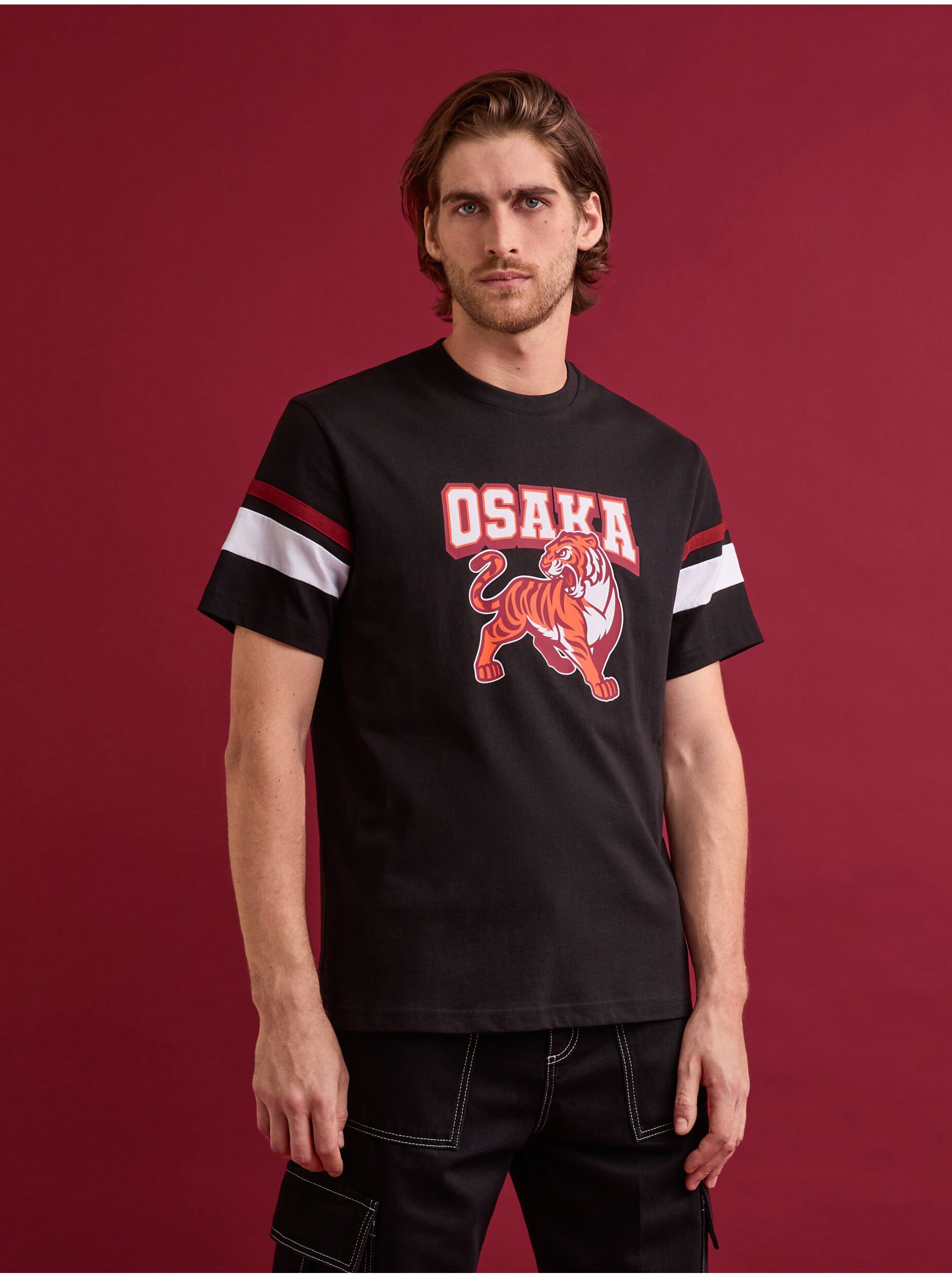 Levně Černé pánské tričko Celio Osaka Fejapbat