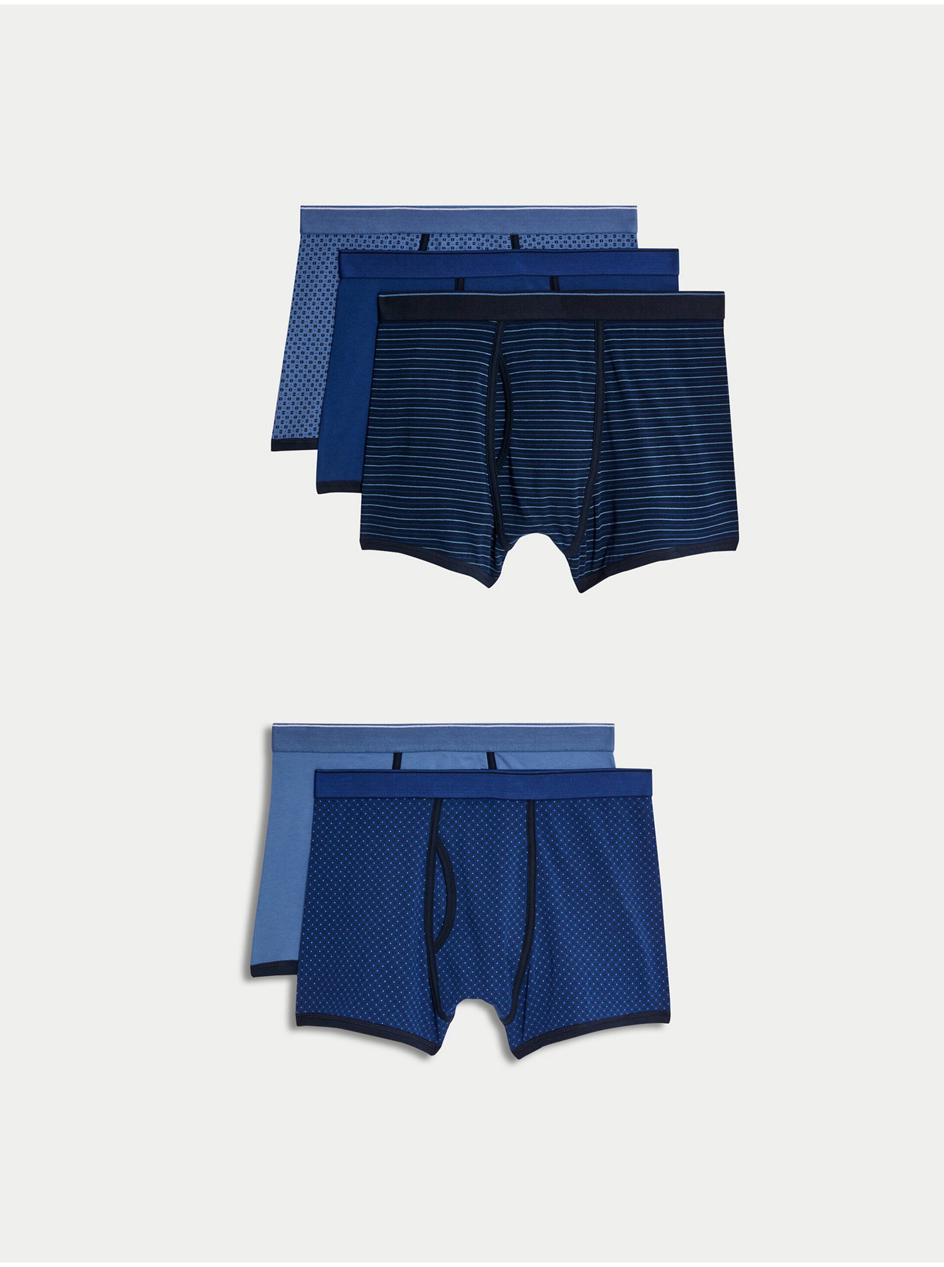 E-shop Sada piatich pánskych boxeriek v modrej a tmavomodrej farbe s technológiou Cool&Fresh™ Marks & Spencer
