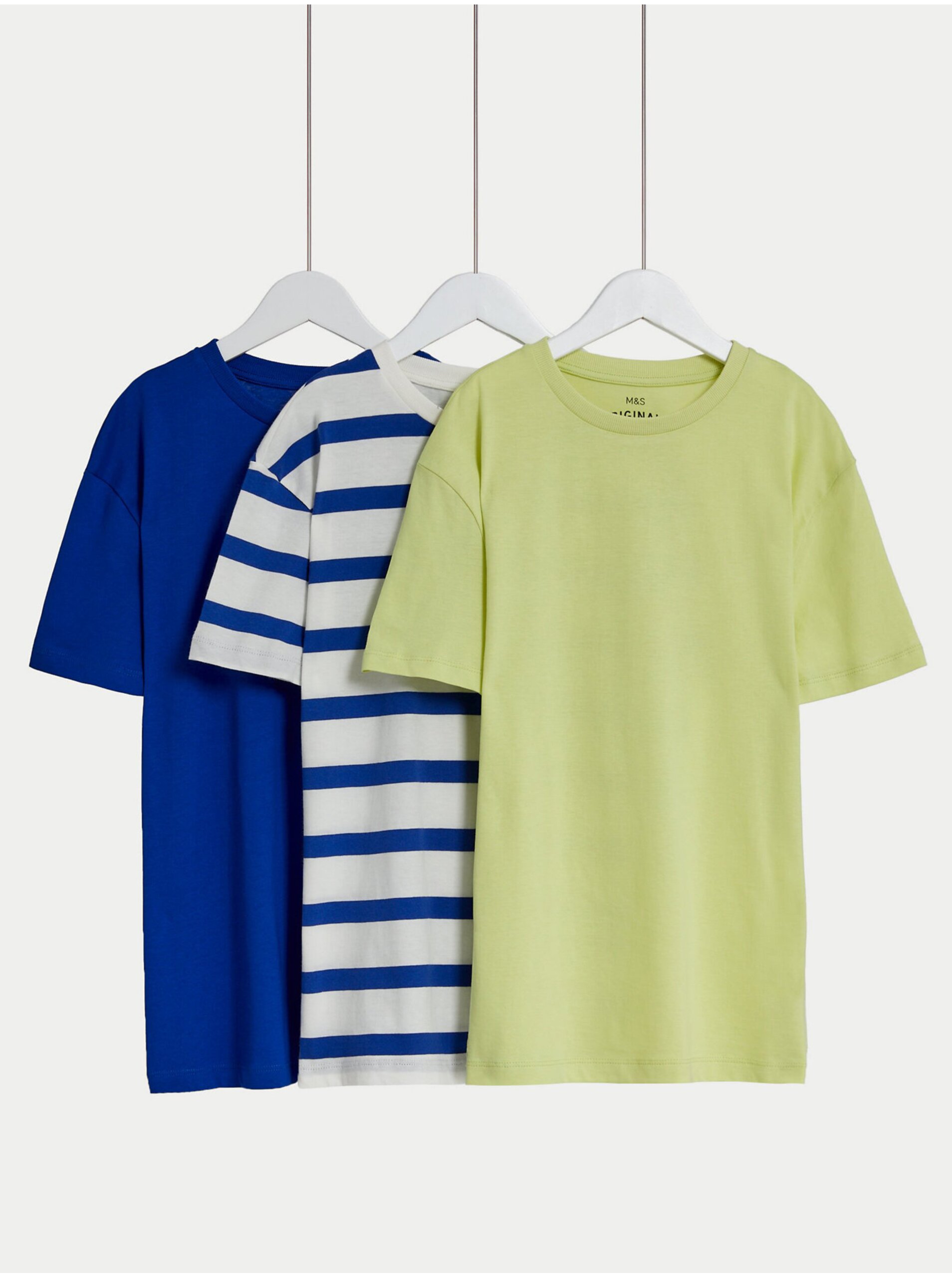 Levně Sada tří klučičích triček v žluté, bílé a modré barvě Marks & Spencer ž