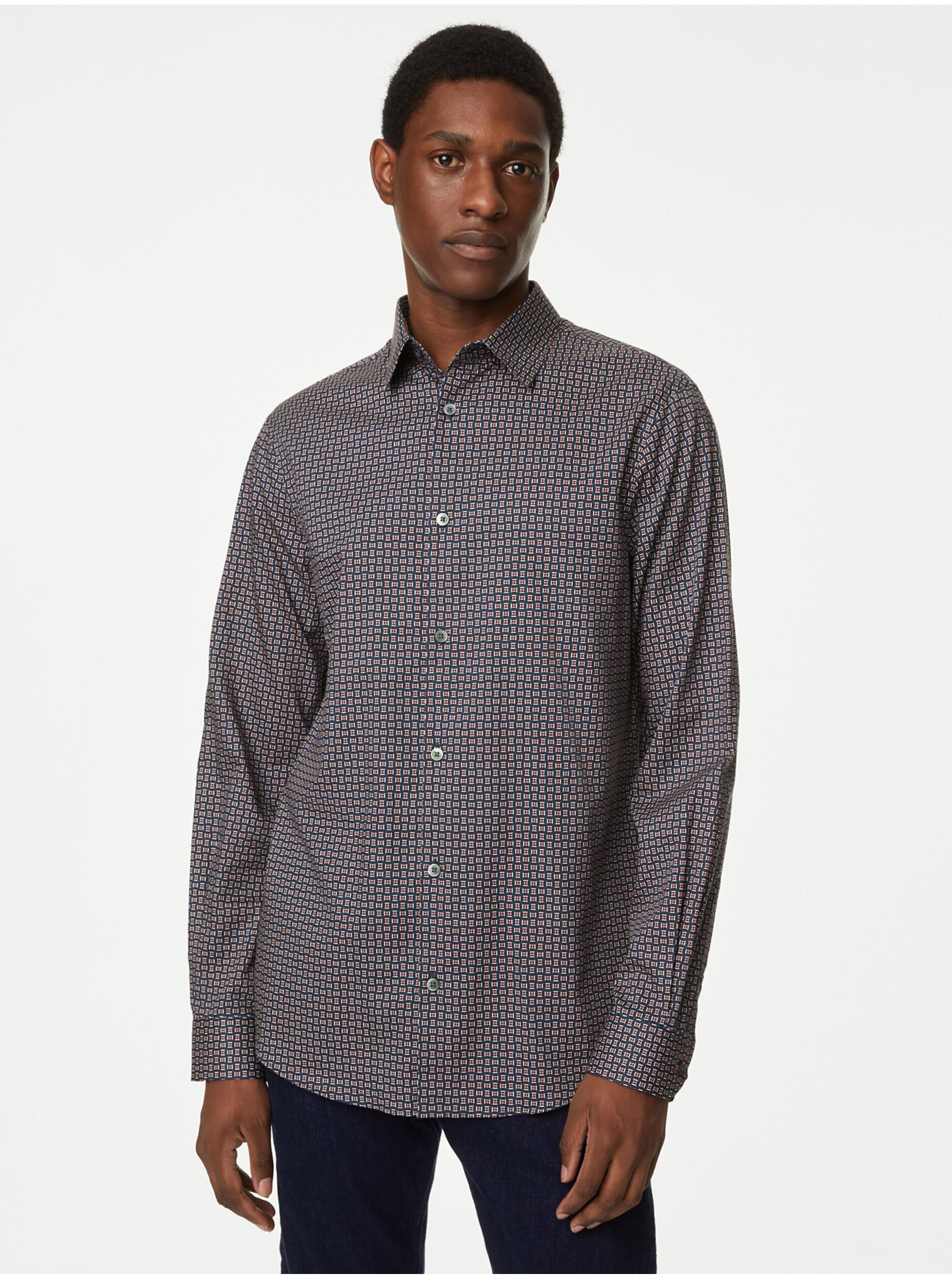 Levně Vínovo-šedá pánská vzorovaná košile Marks & Spencer