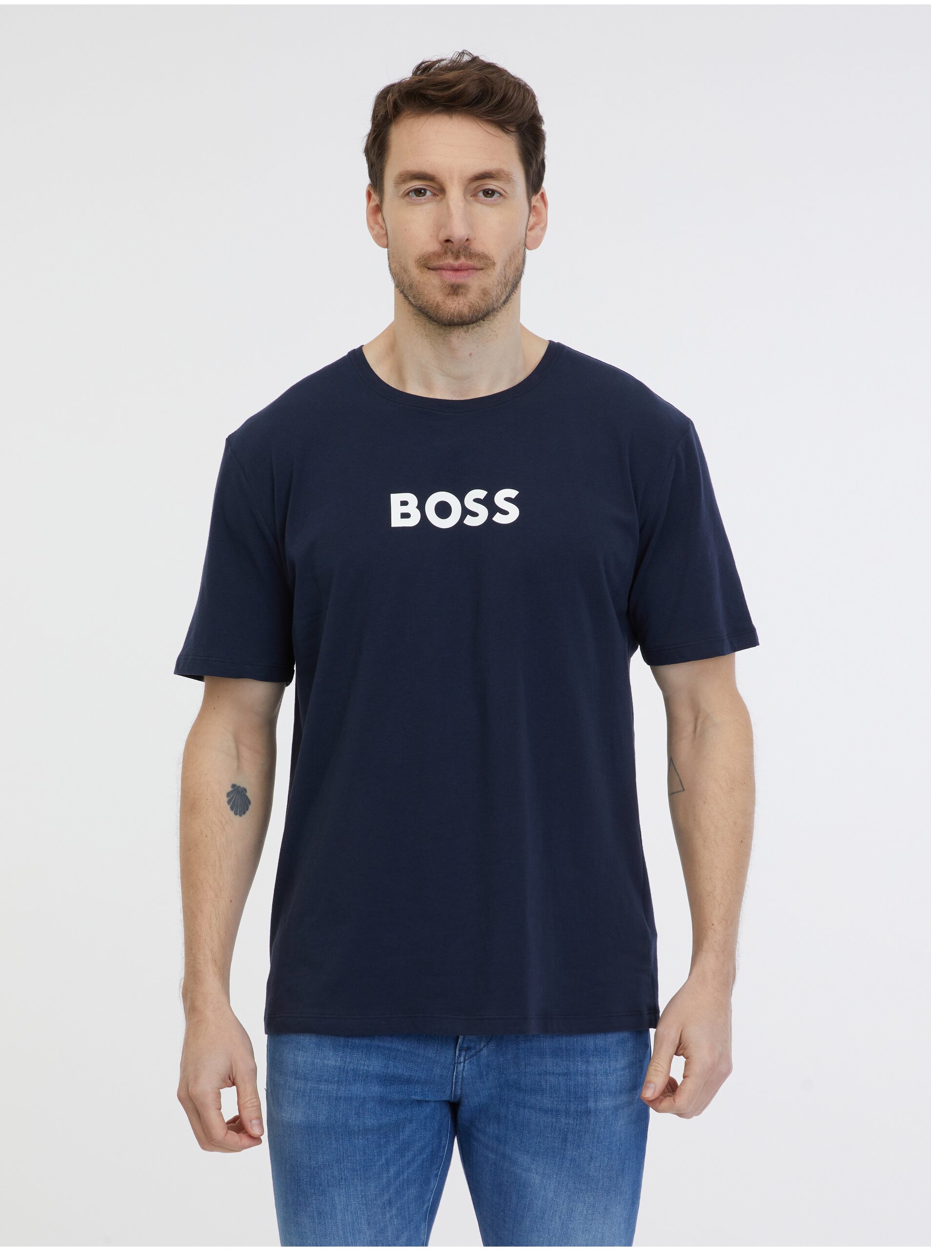 Levně Tmavě modré pánské tričko BOSS
