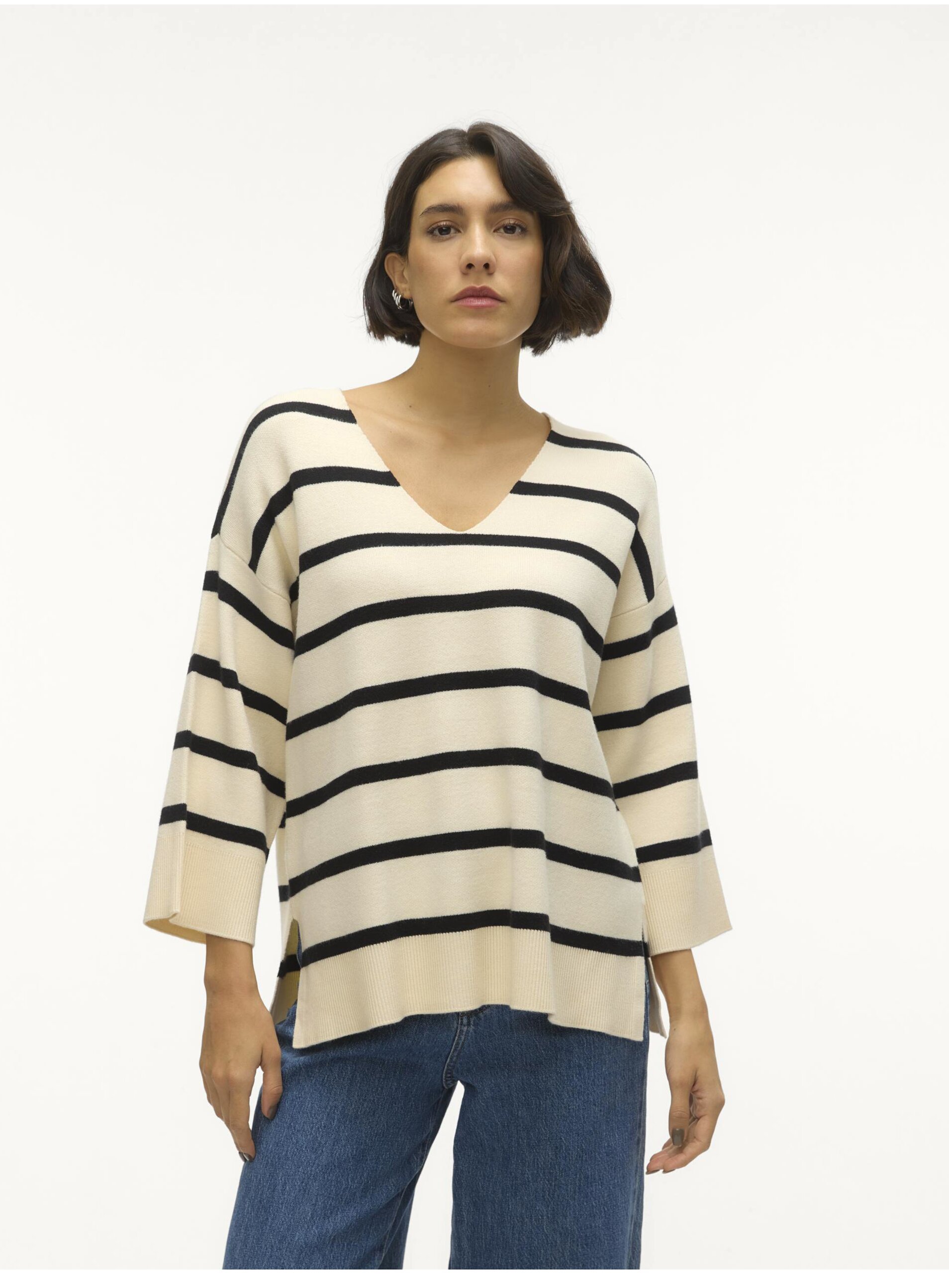 E-shop Černo-krémový dámský pruhovaný svetr Vero Moda Saba