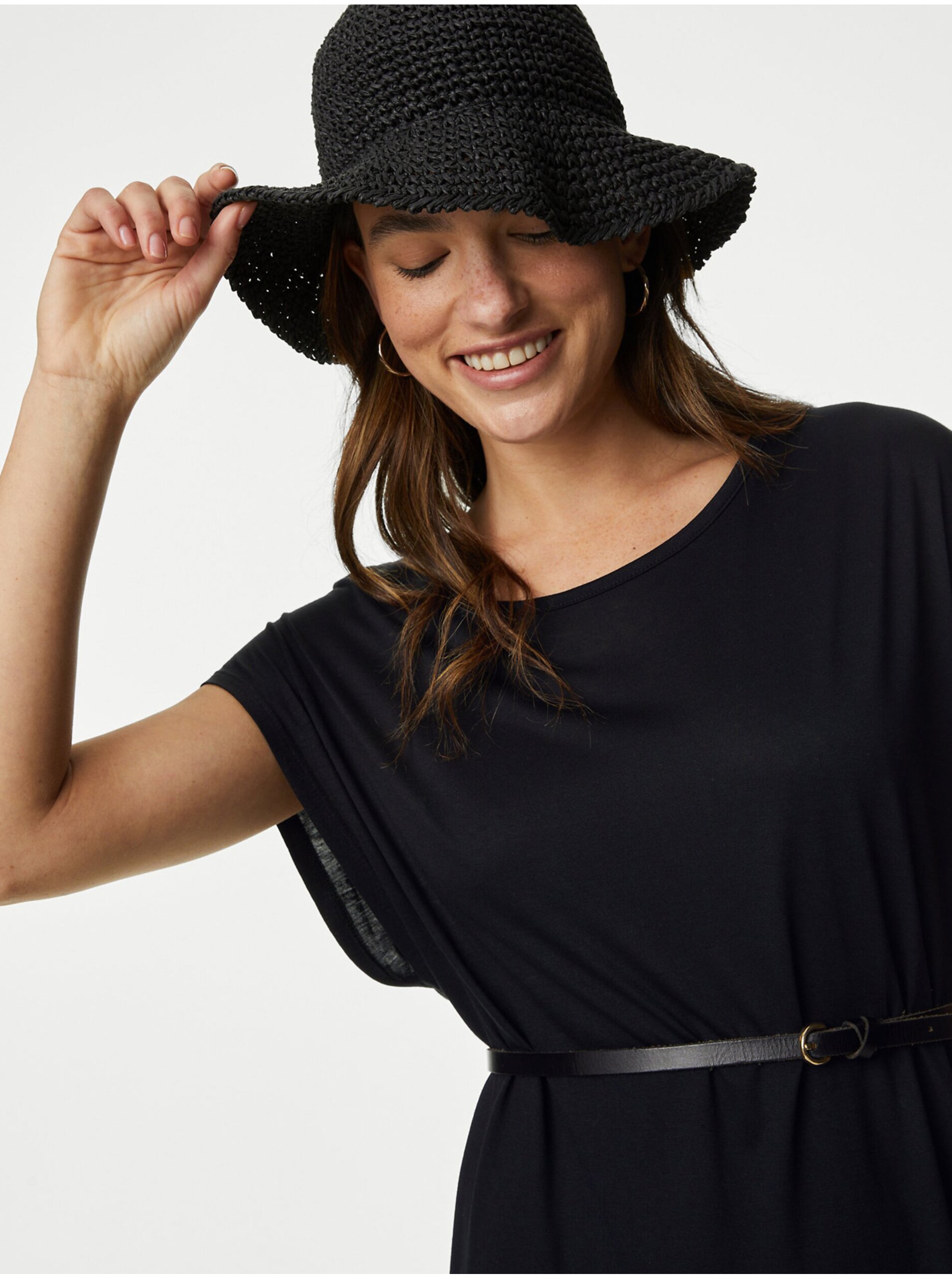 E-shop Černé dámské tričkové žerzejové midi šaty Marks & Spencer