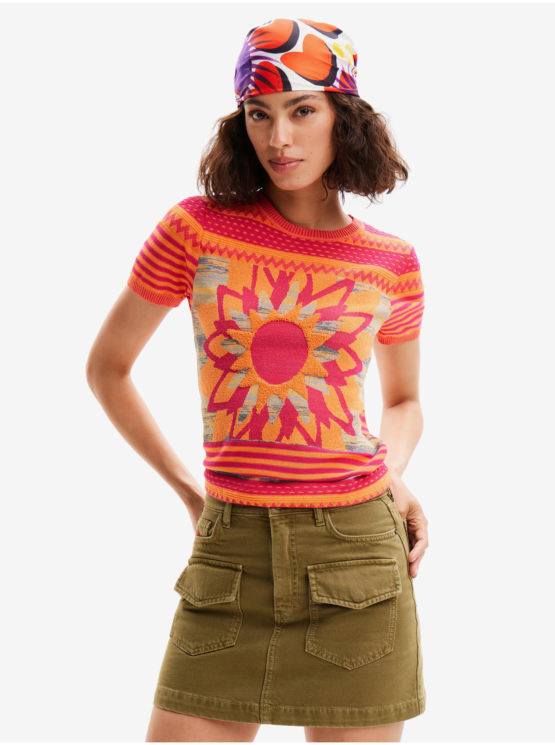 Levně Oranžové dámské úpletové tričko Desigual Sun Blue