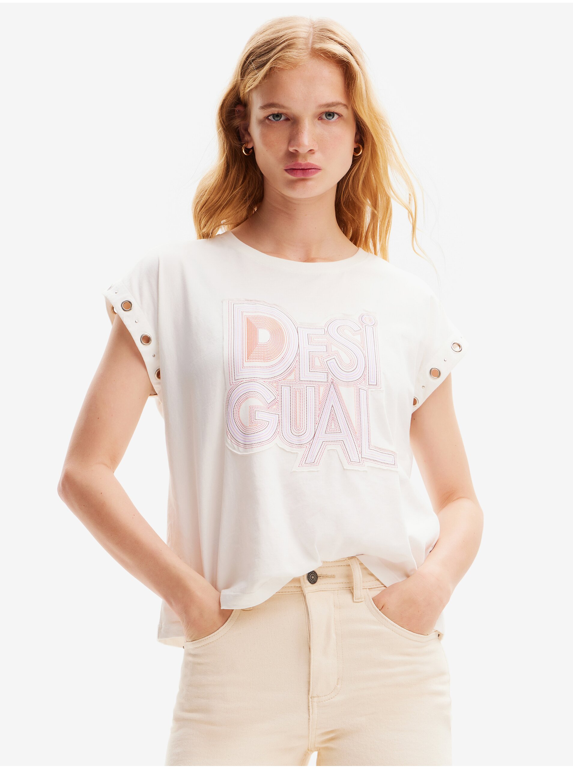 E-shop Krémové dámské tričko Desigual Berlin