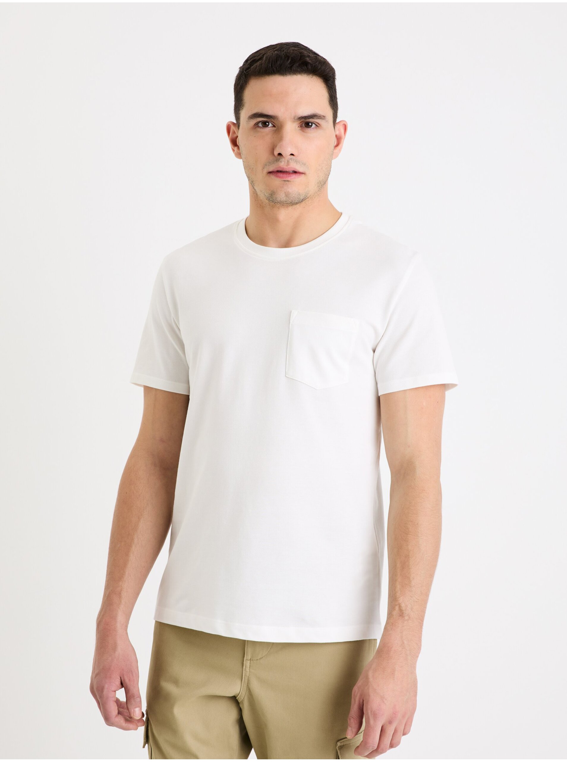 Levně Bílé pánské basic tričko Celio Gepik