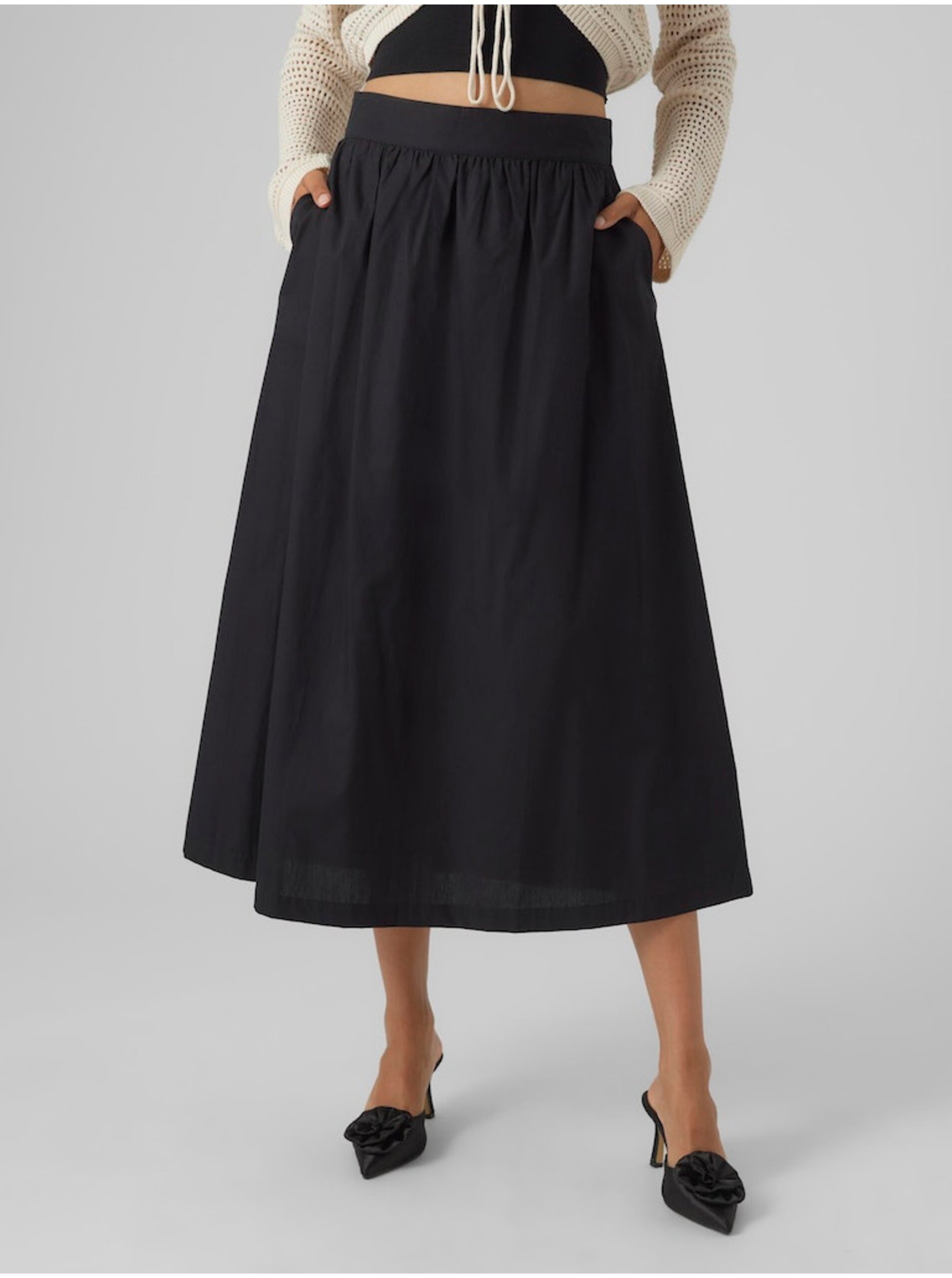 Lacno Čierna dámska midi sukňa Vero Moda Cilla