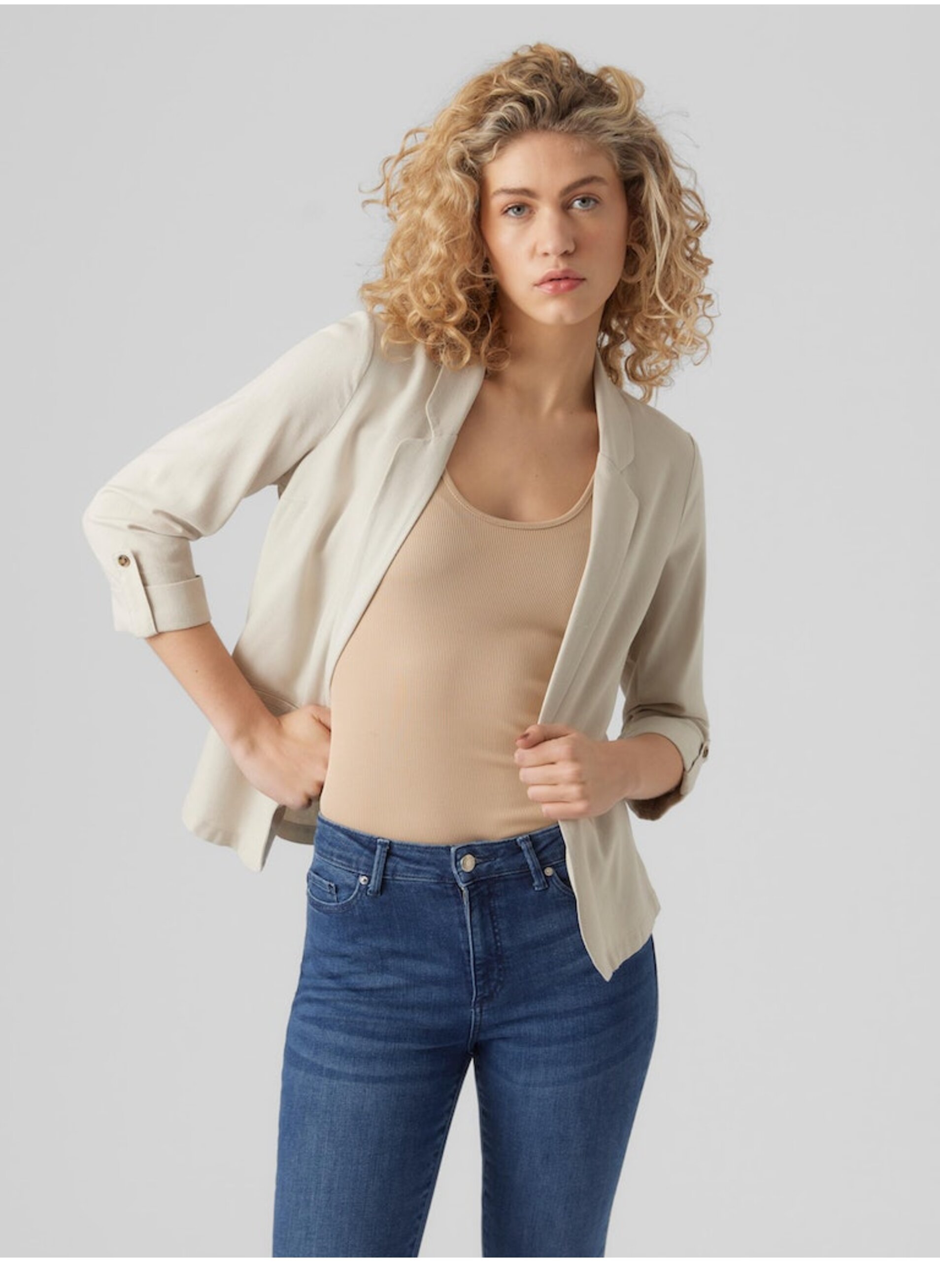 E-shop Béžové dámské sako s příměsí lnu Vero Moda Jesmilo