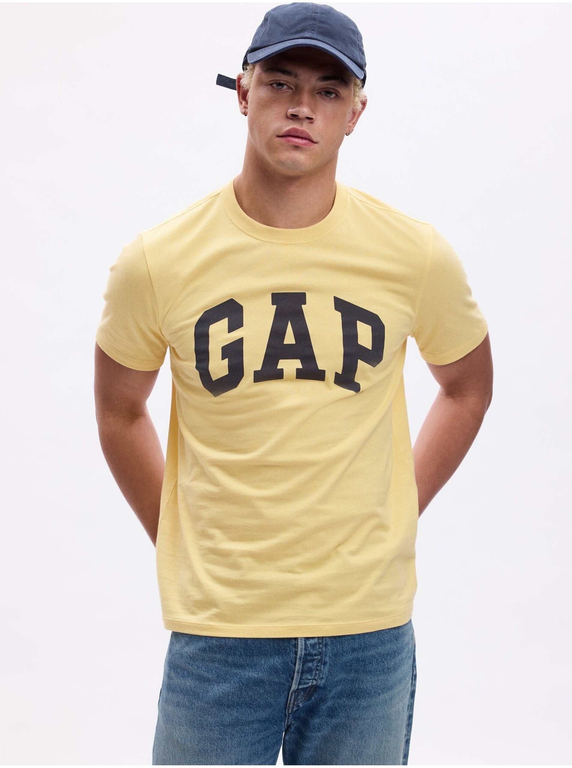 Levně Žluté pánské tričko GAP