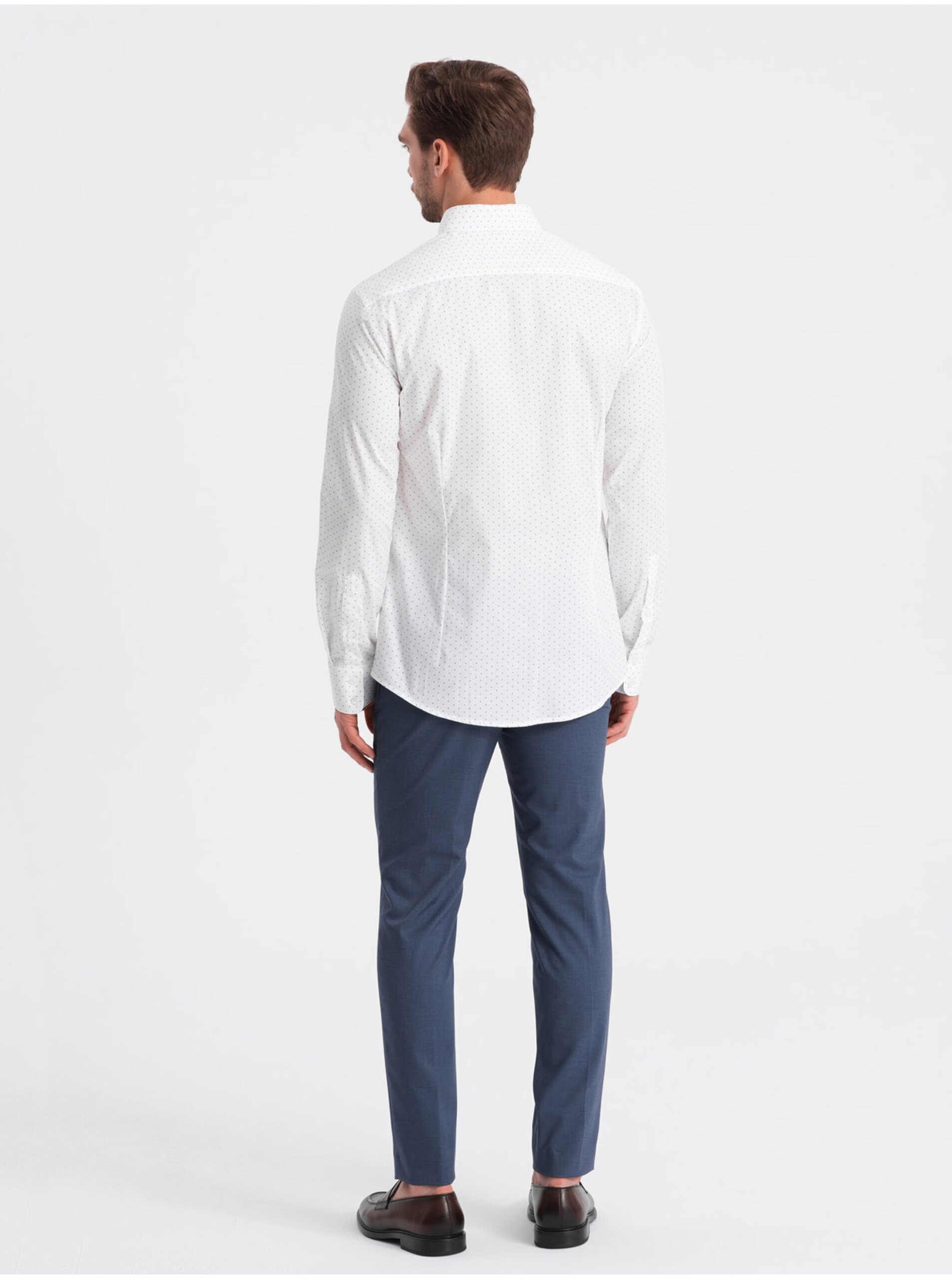 Bílá pánská vzorovaná košile Ombre Clothing