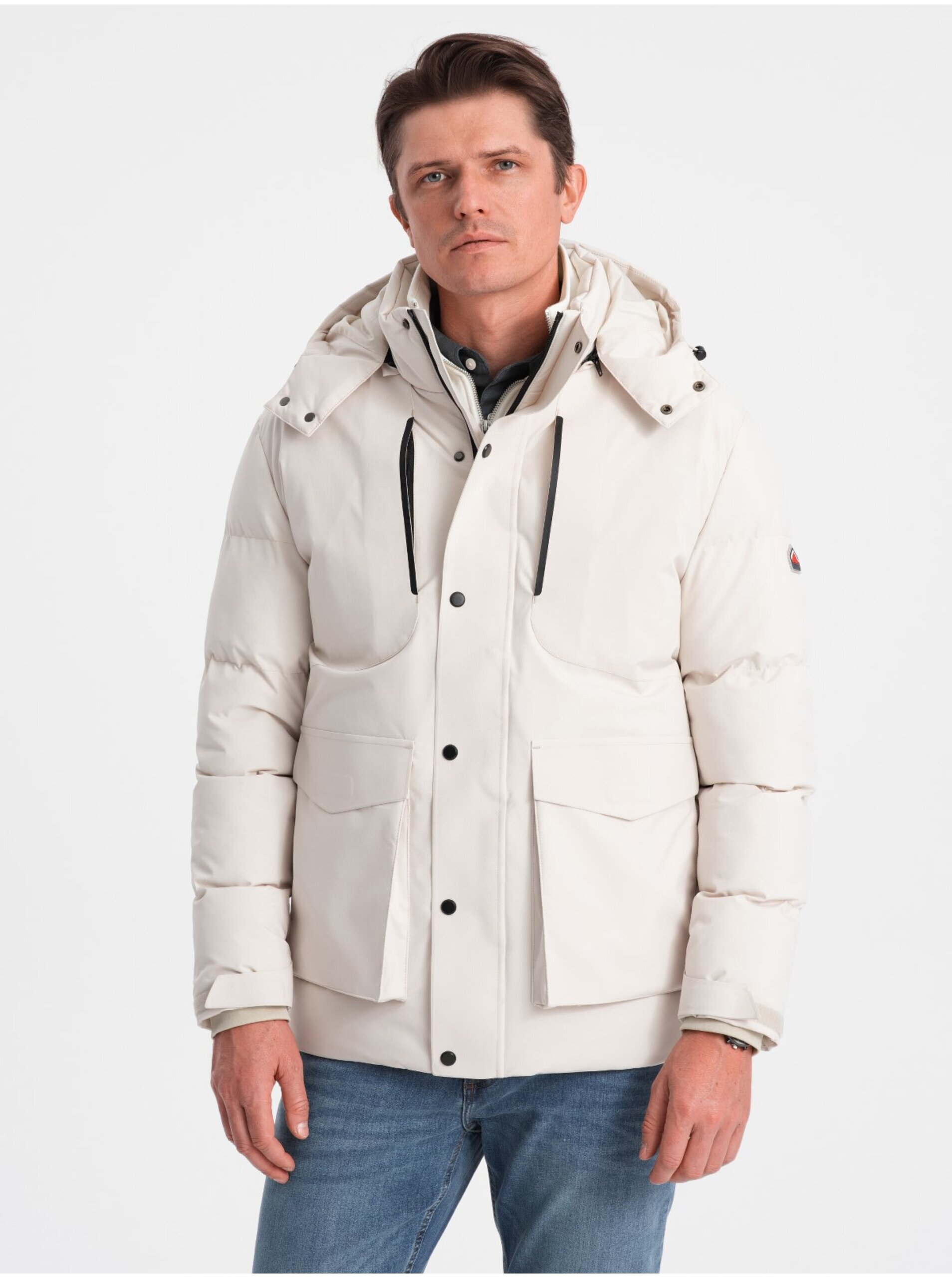 Levně Krémová pánská prošívaná zimní bunda s kapucí Ombre Clothing