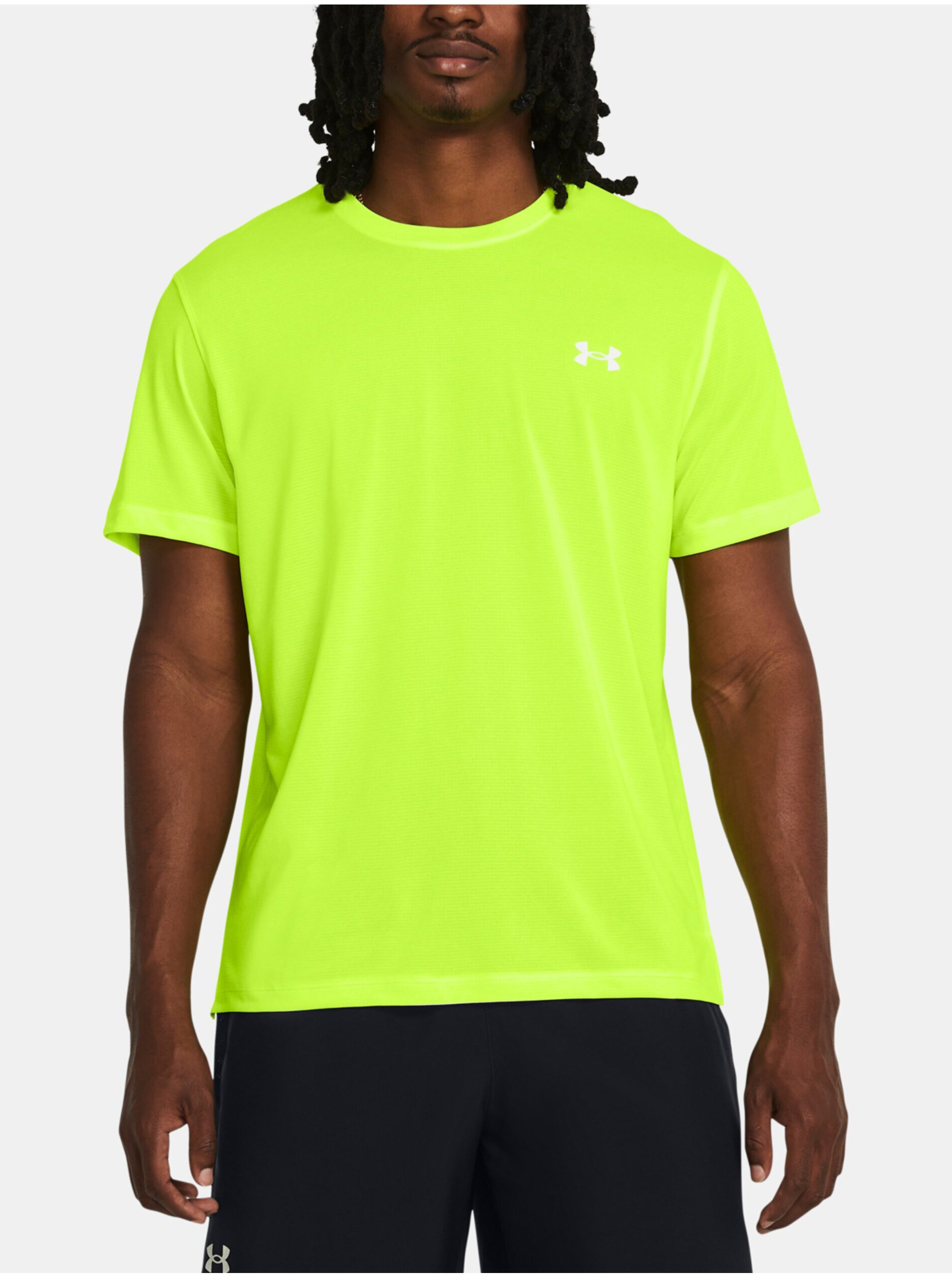E-shop Neonově zelené sportovní tričko Under Armour UA LAUNCH SHORTSLEEVE
